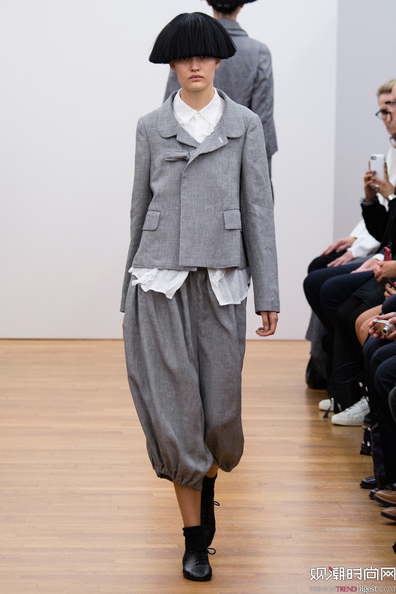 Comme des Garçons Comme des Garçons 2015İr(sh)bDƬ