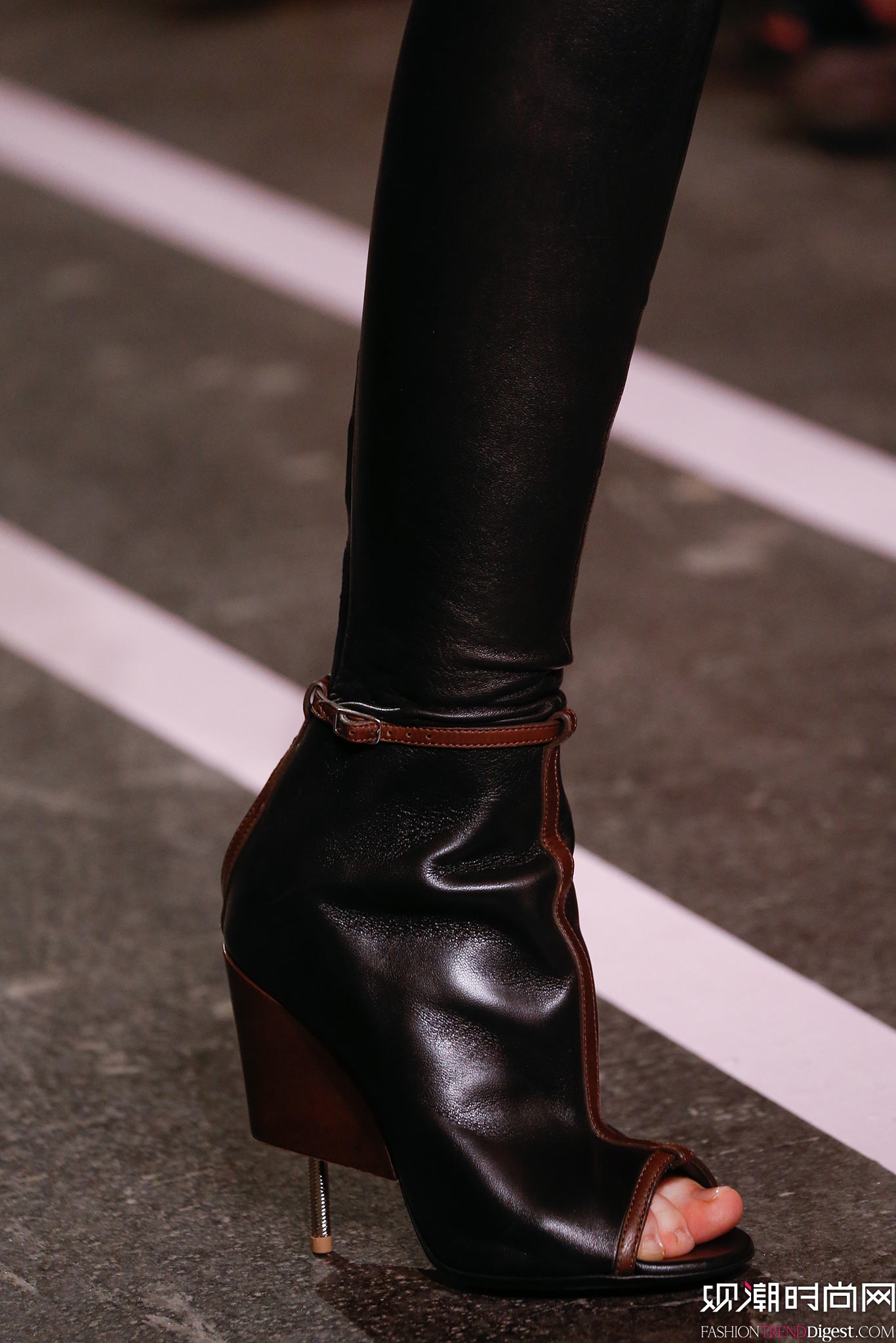 Givenchy 2015İŮbDƬ
