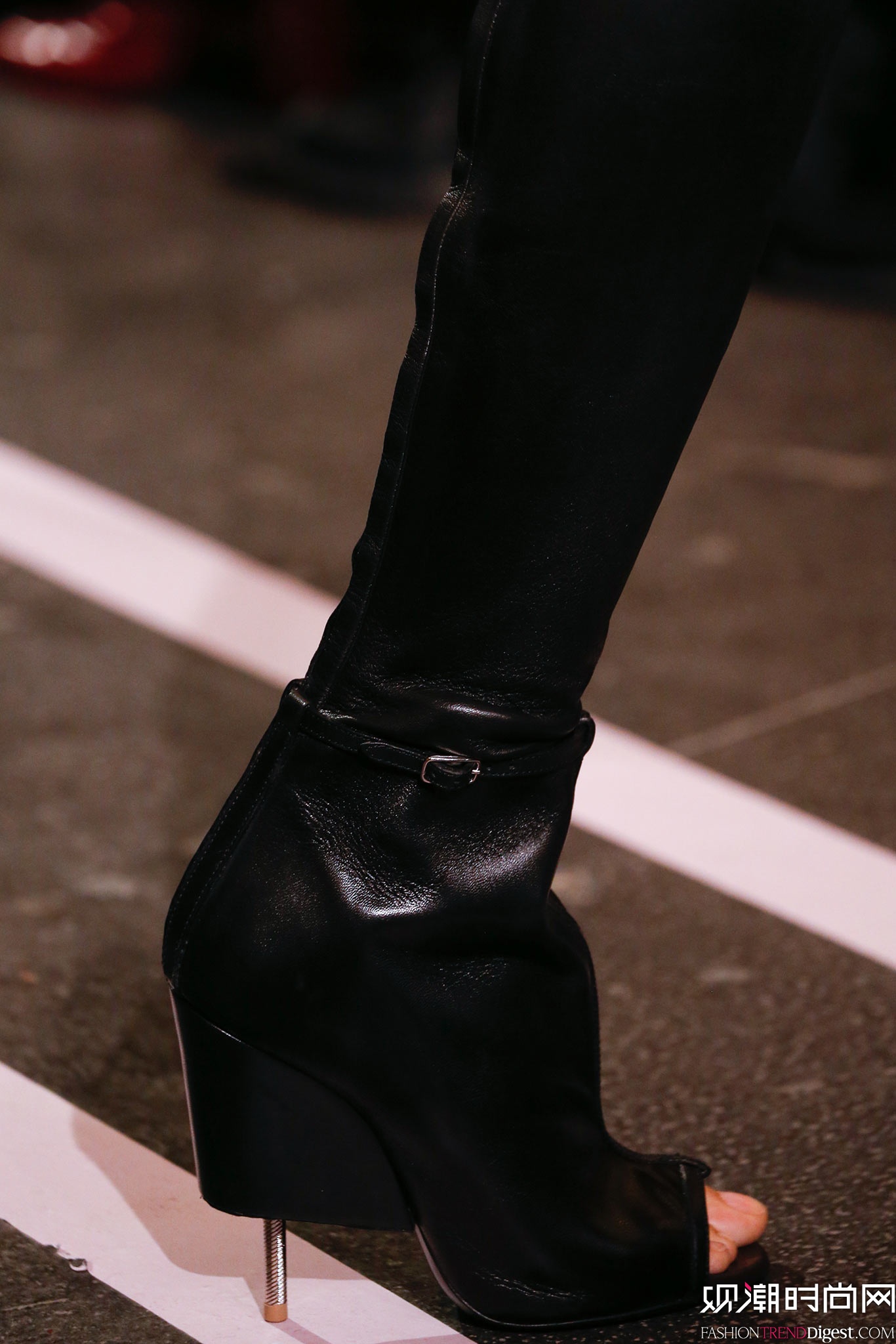 Givenchy 2015İŮbDƬ