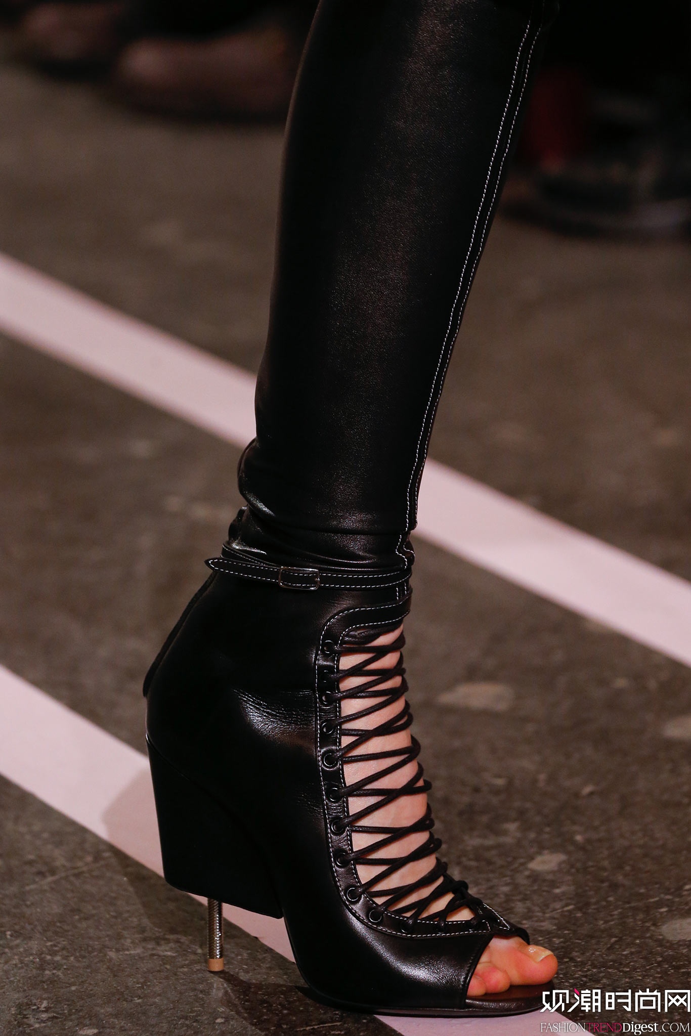 Givenchy 2015İŮbDƬ