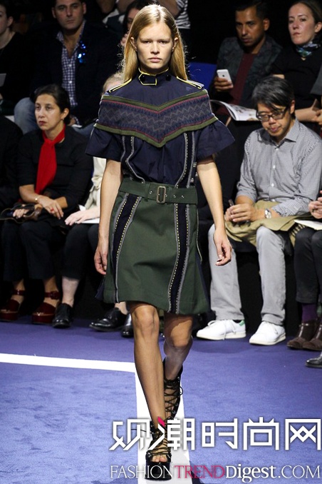 Sacai 2015İrbDƬ