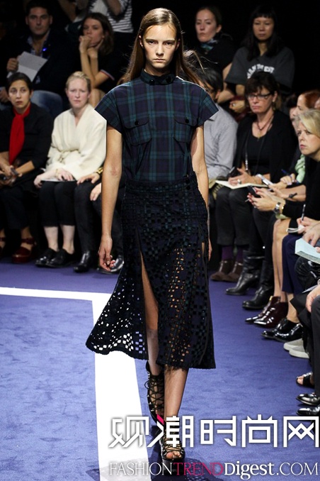 Sacai 2015İrbDƬ