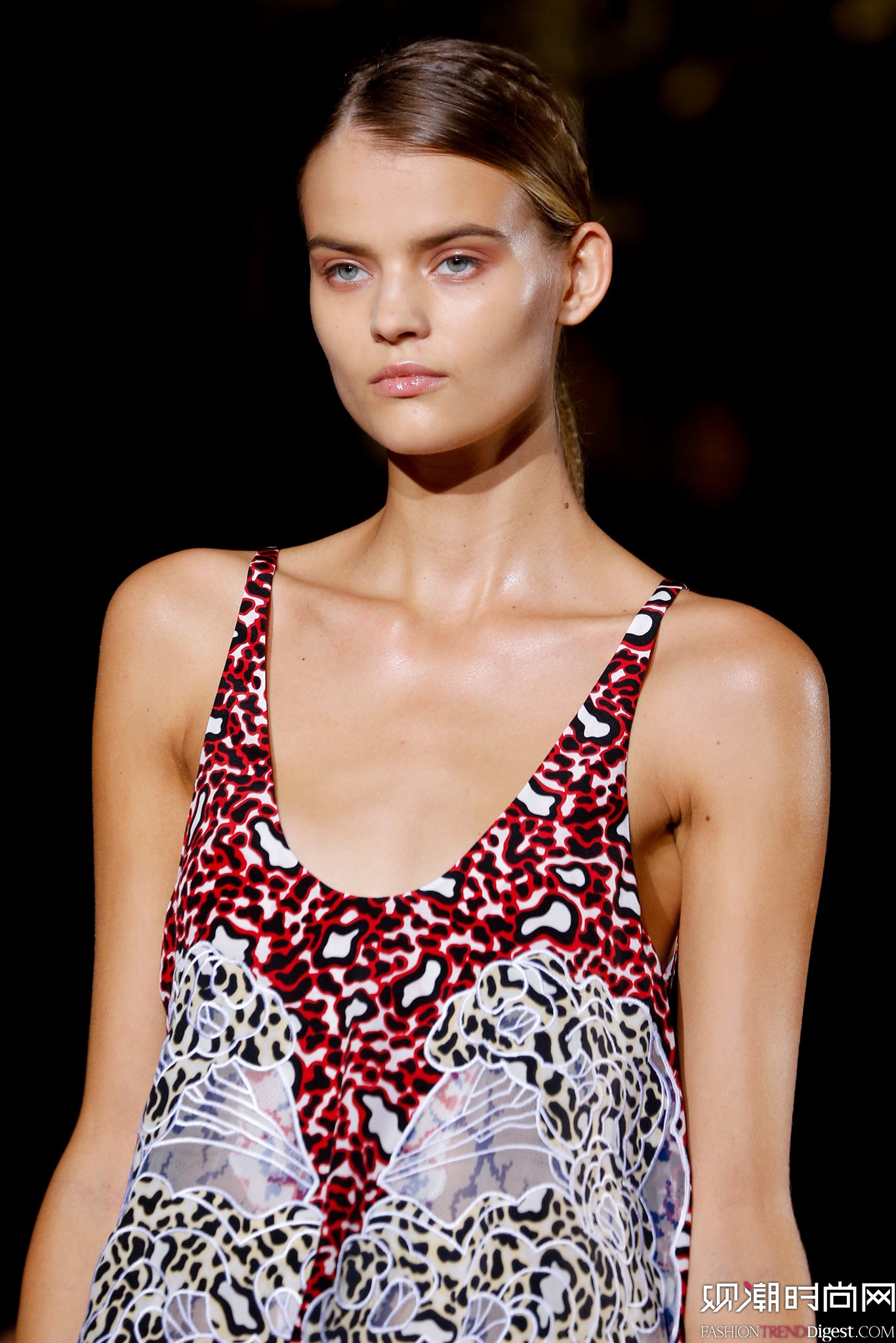 Stella McCartney 2015���İ���ʱװ���㳡����ͼƬ