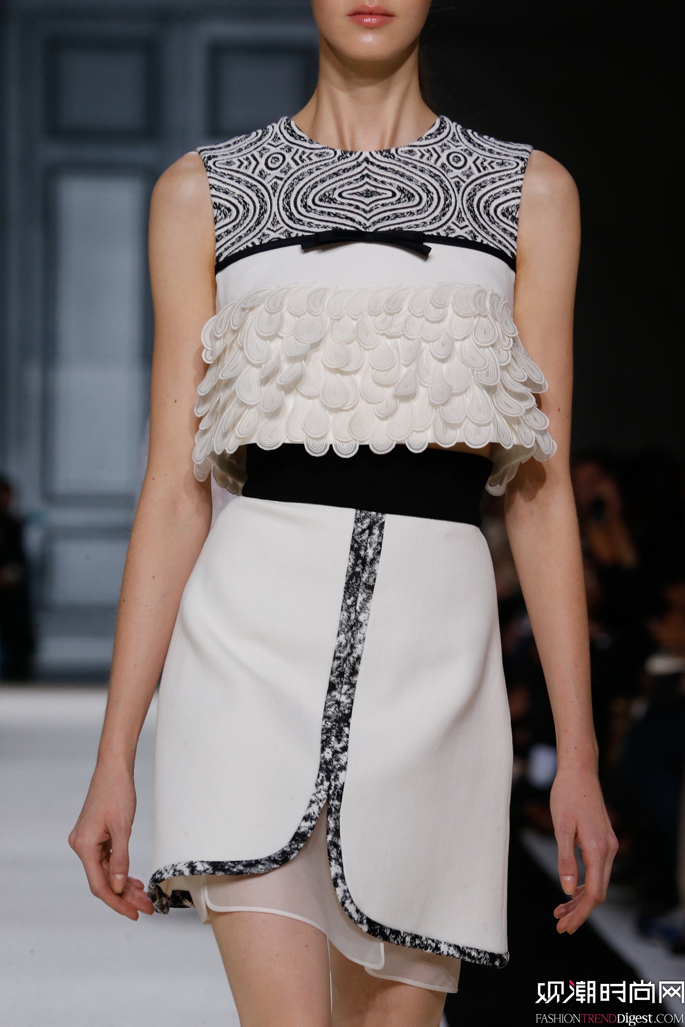 Giambattista Valli 2015İr(sh)b(chng)DƬ