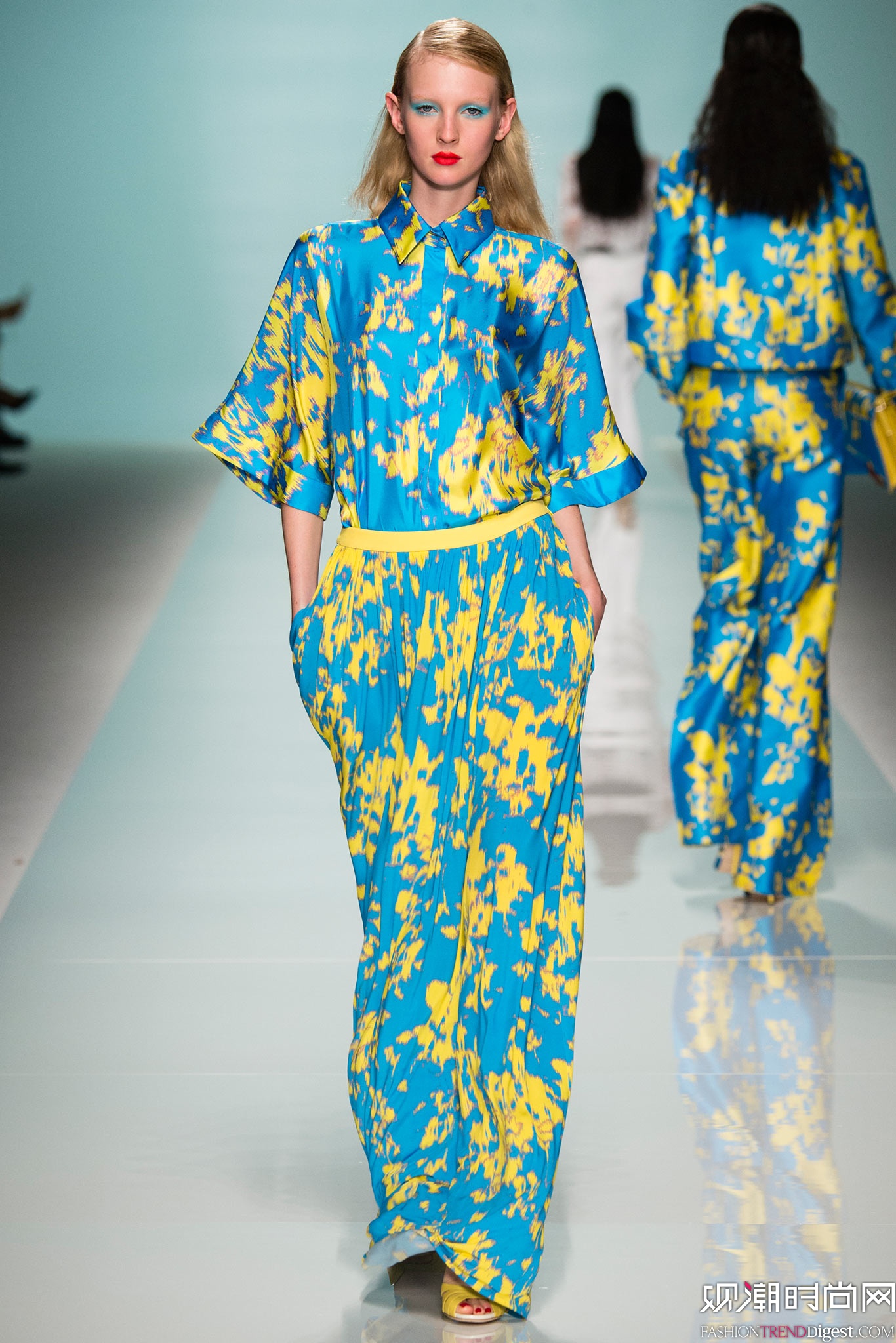 Emanuel Ungaro 2015İr(sh)b(chng)DƬ
