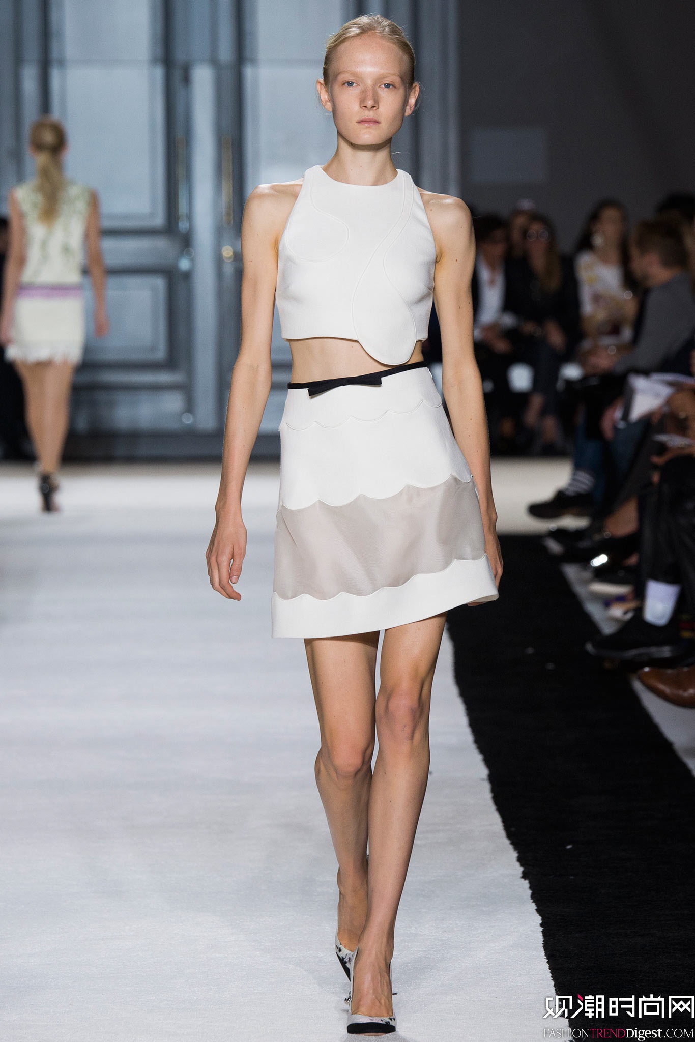 Giambattista Valli 2015İʱװ㳡ͼƬ