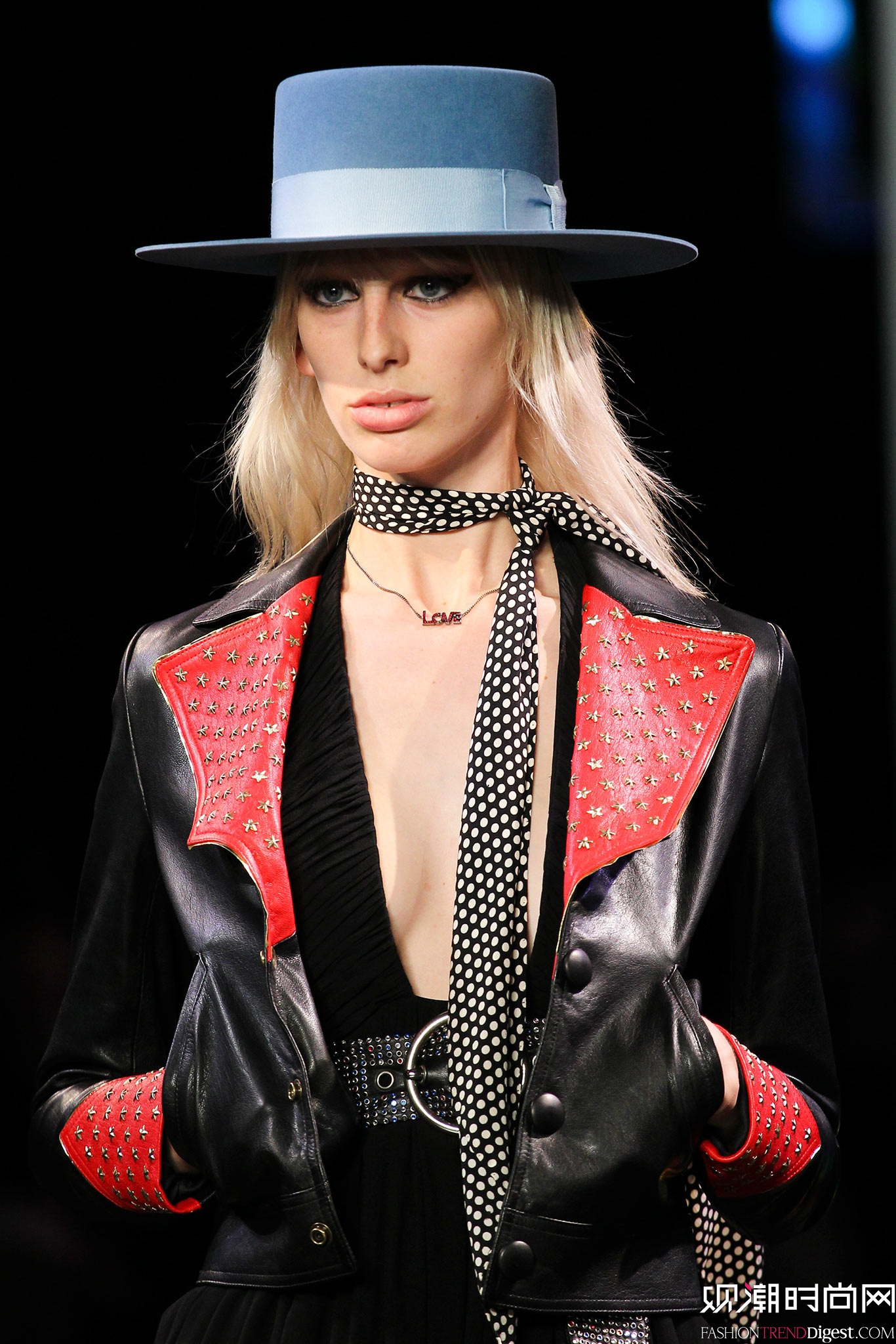 Saint Laurent 2015İʱװ㳡ͼƬ