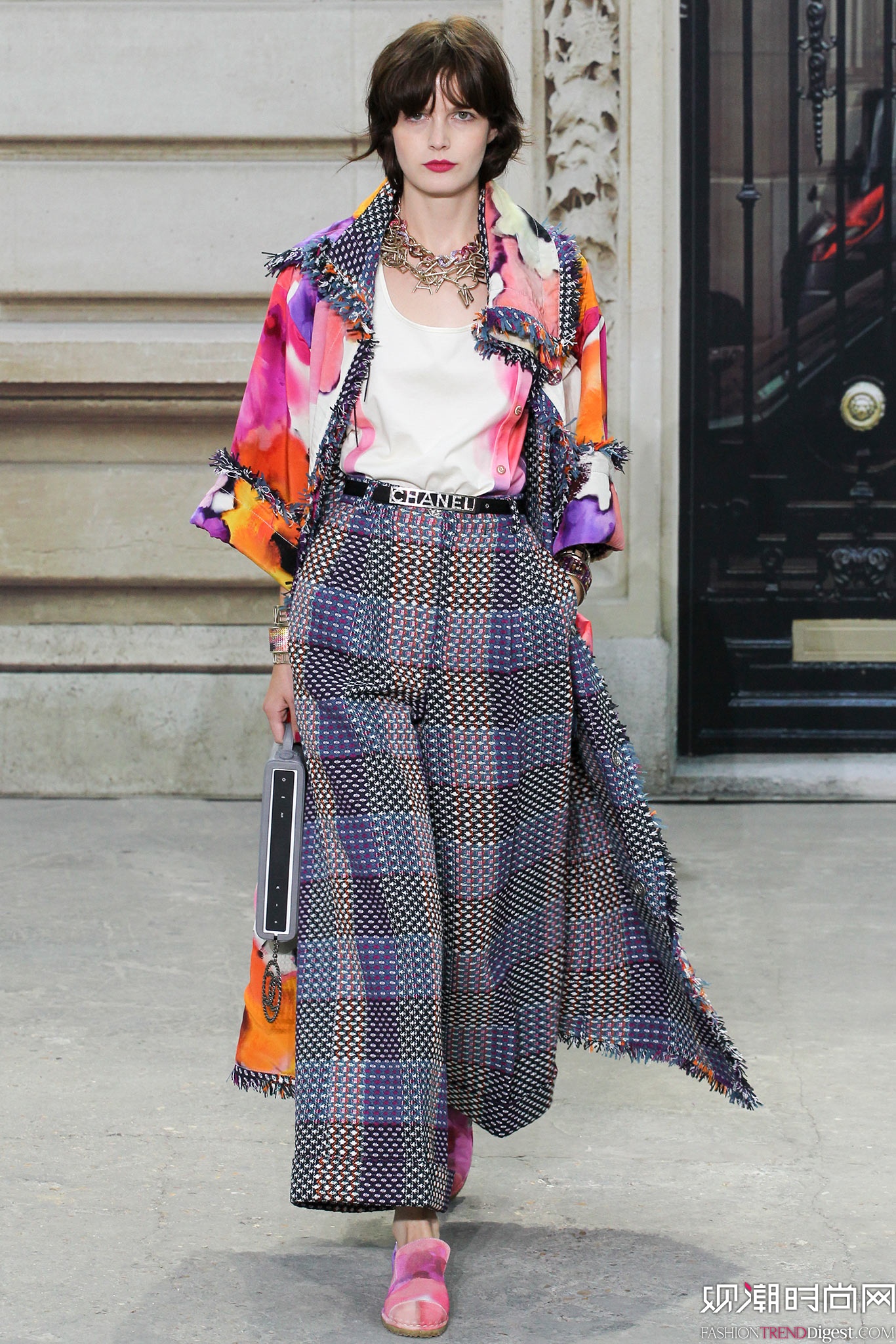 Chanel 2015İrbDƬ
