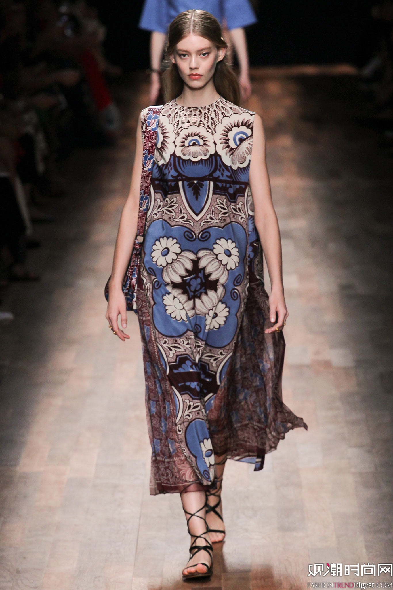 Valentino 2015İʱװ㳡ͼƬ