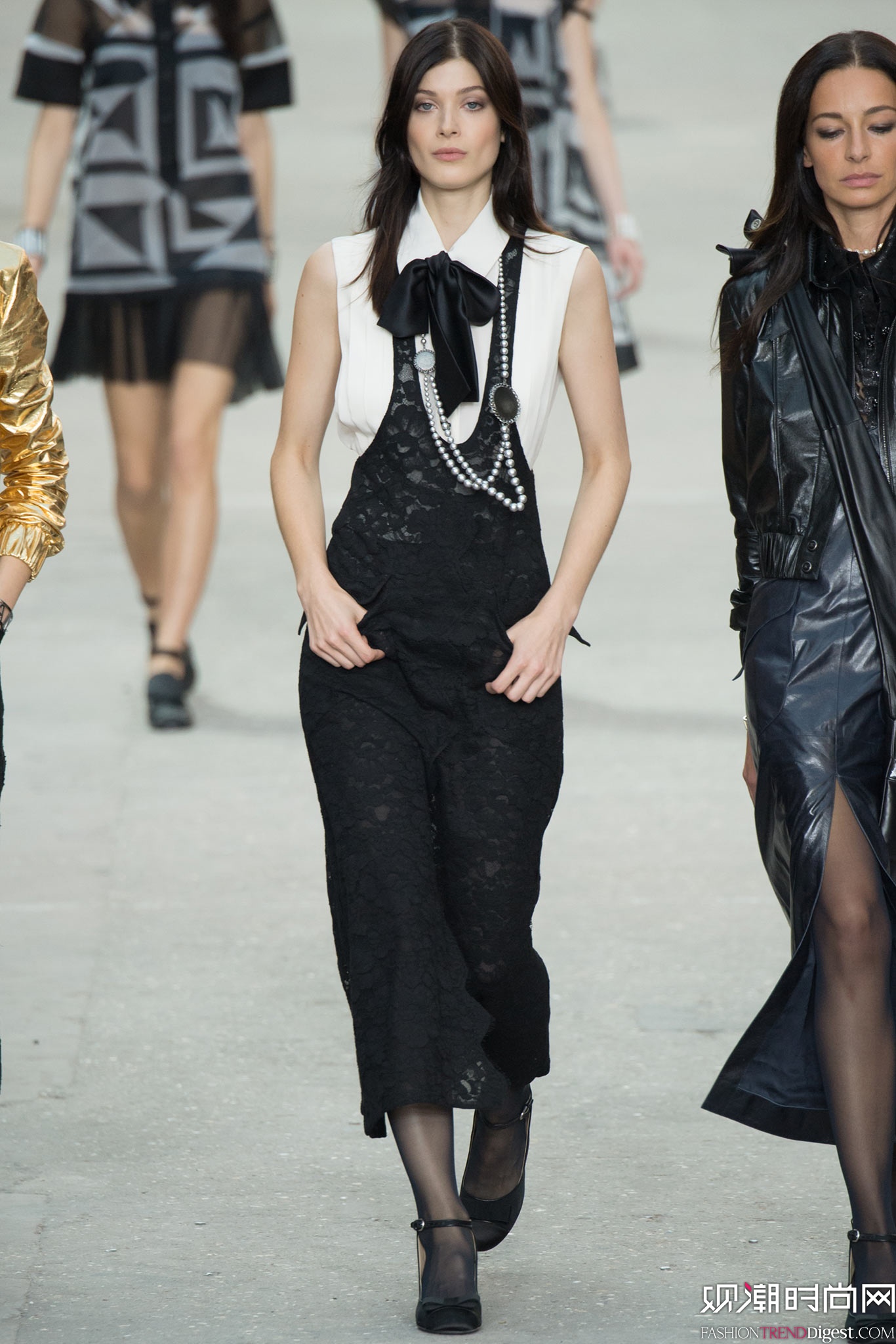 Chanel 2015İʱװ㳡ͼƬ