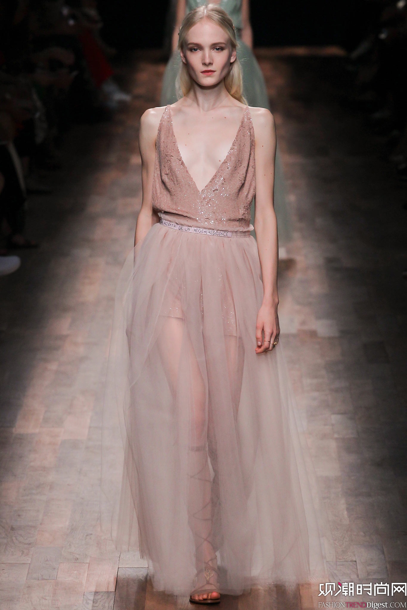 Valentino 2015İʱװ㳡ͼƬ