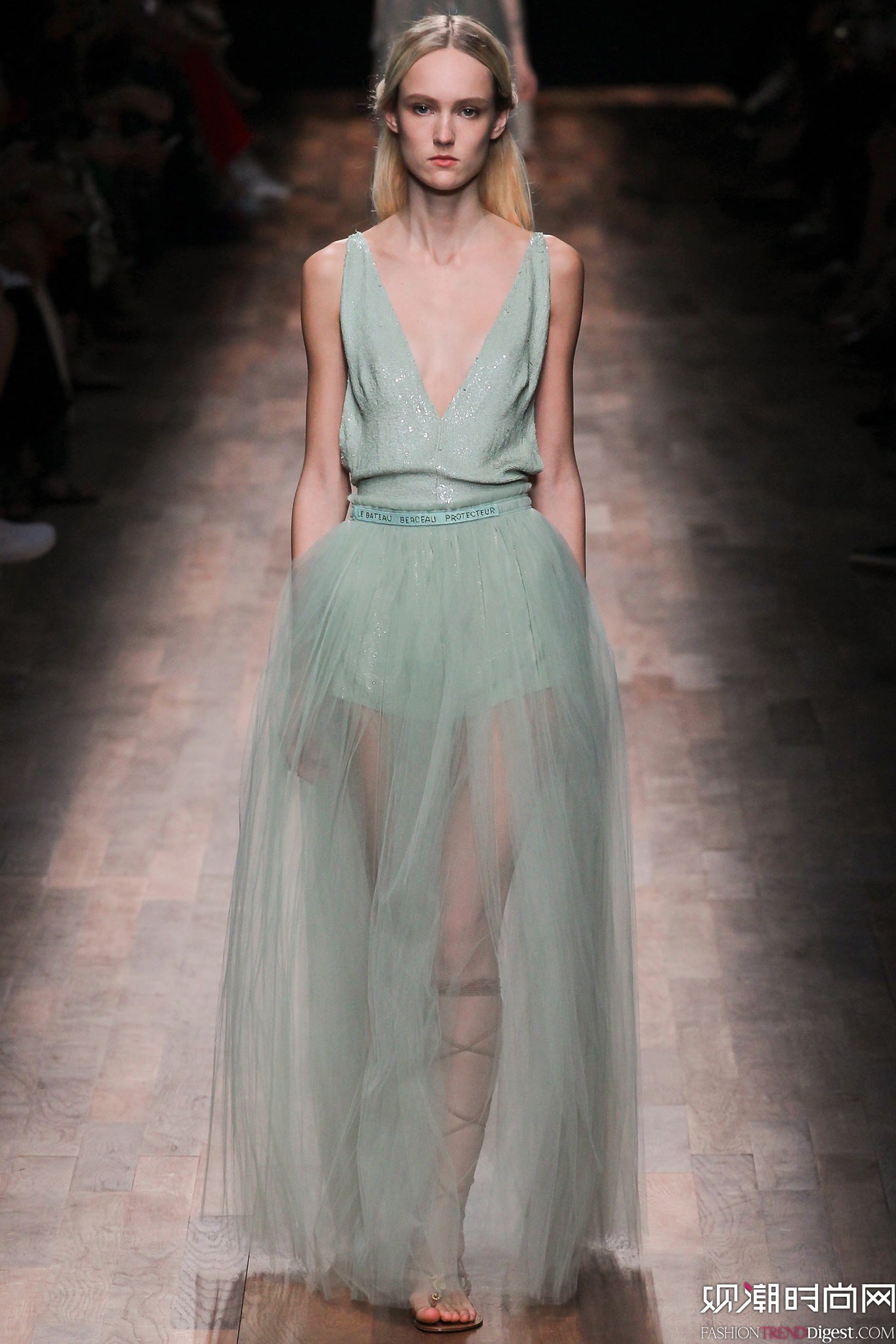 Valentino 2015İʱװ㳡ͼƬ