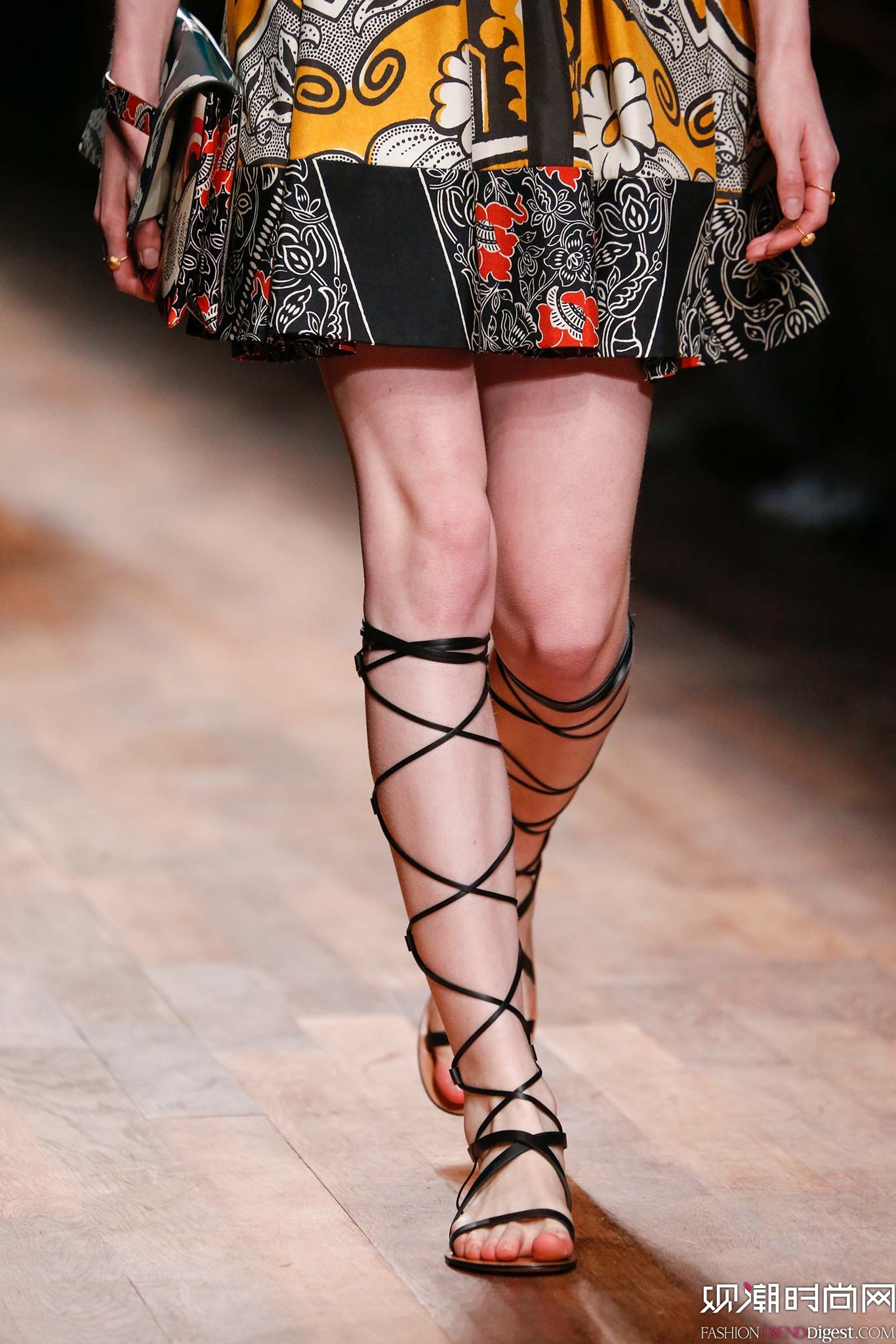 Valentino 2015İʱװ㳡ͼƬ