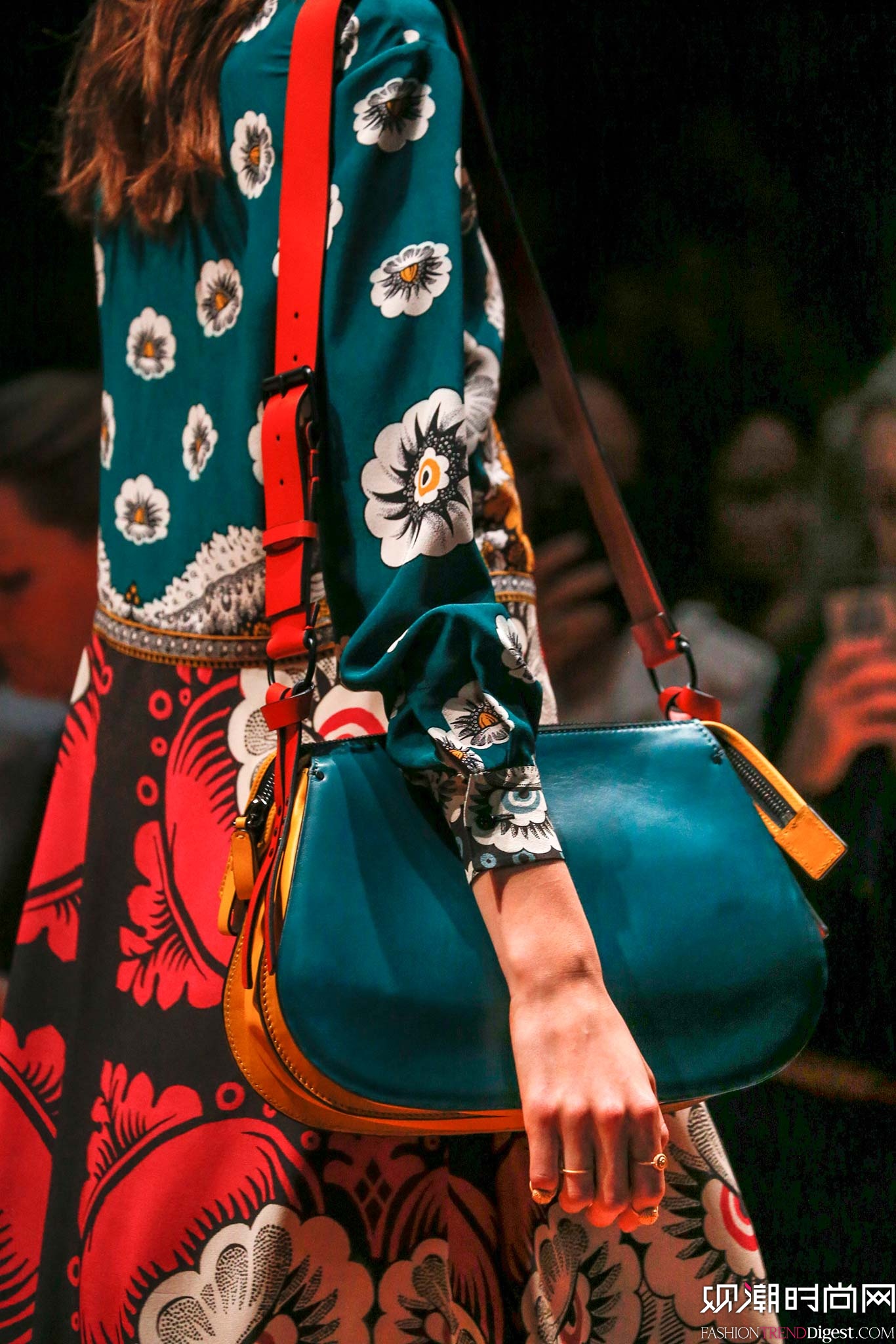 Valentino 2015İʱװ㳡ͼƬ