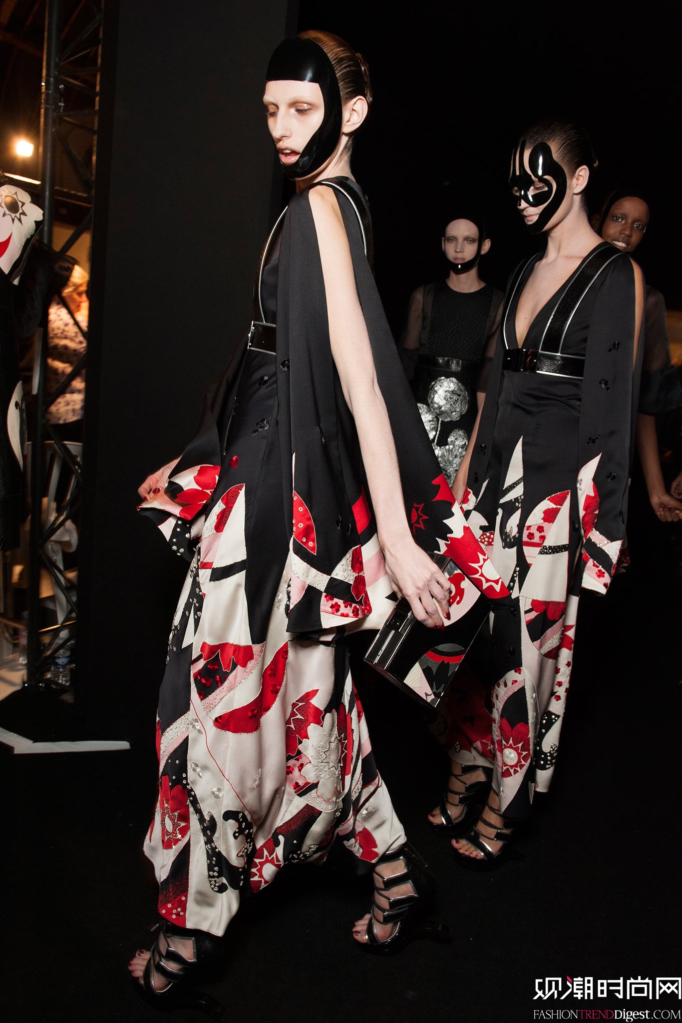 Alexander McQueen 2015İʱװ㳡ͼƬ