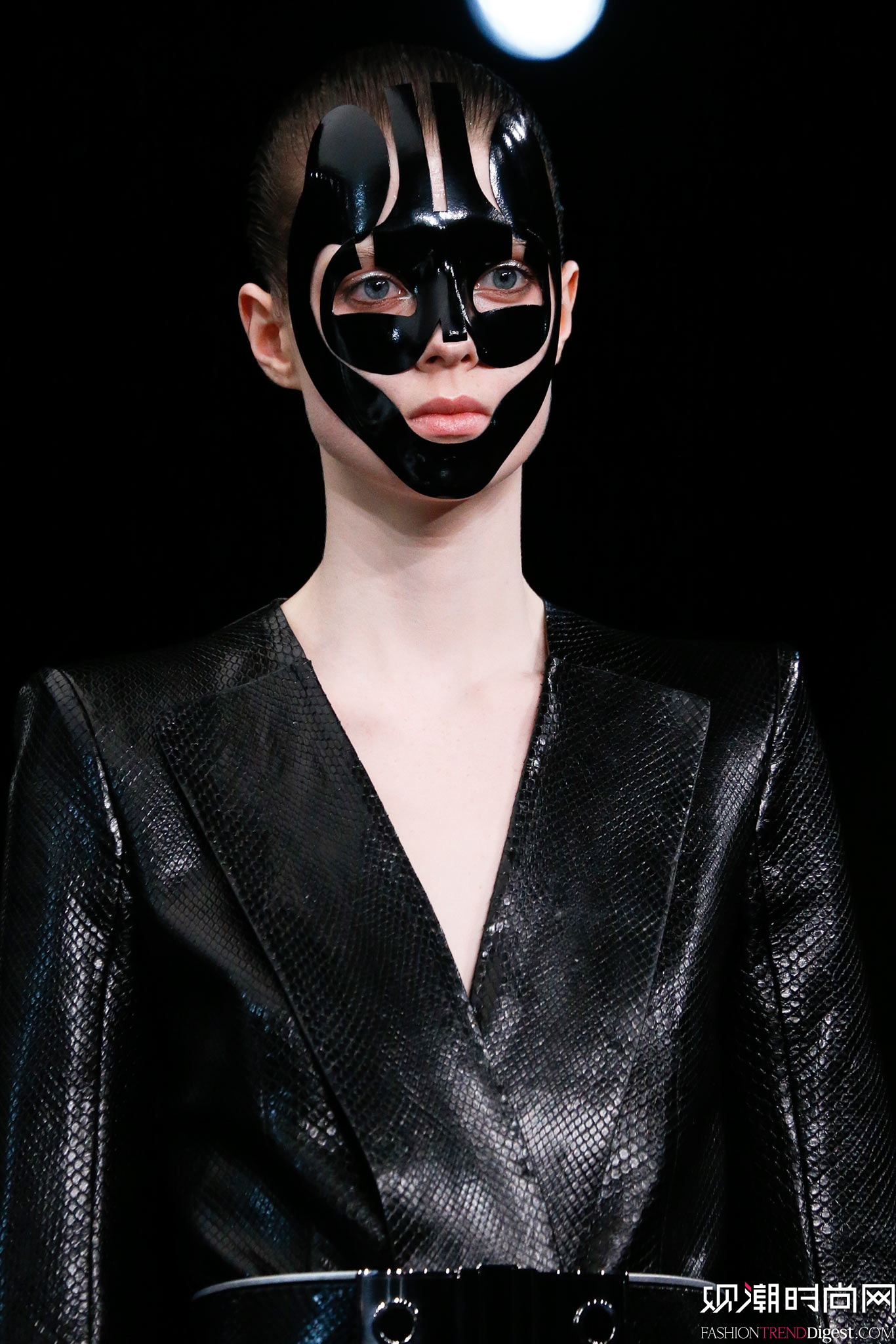 Alexander McQueen 2015İʱװ㳡ͼƬ