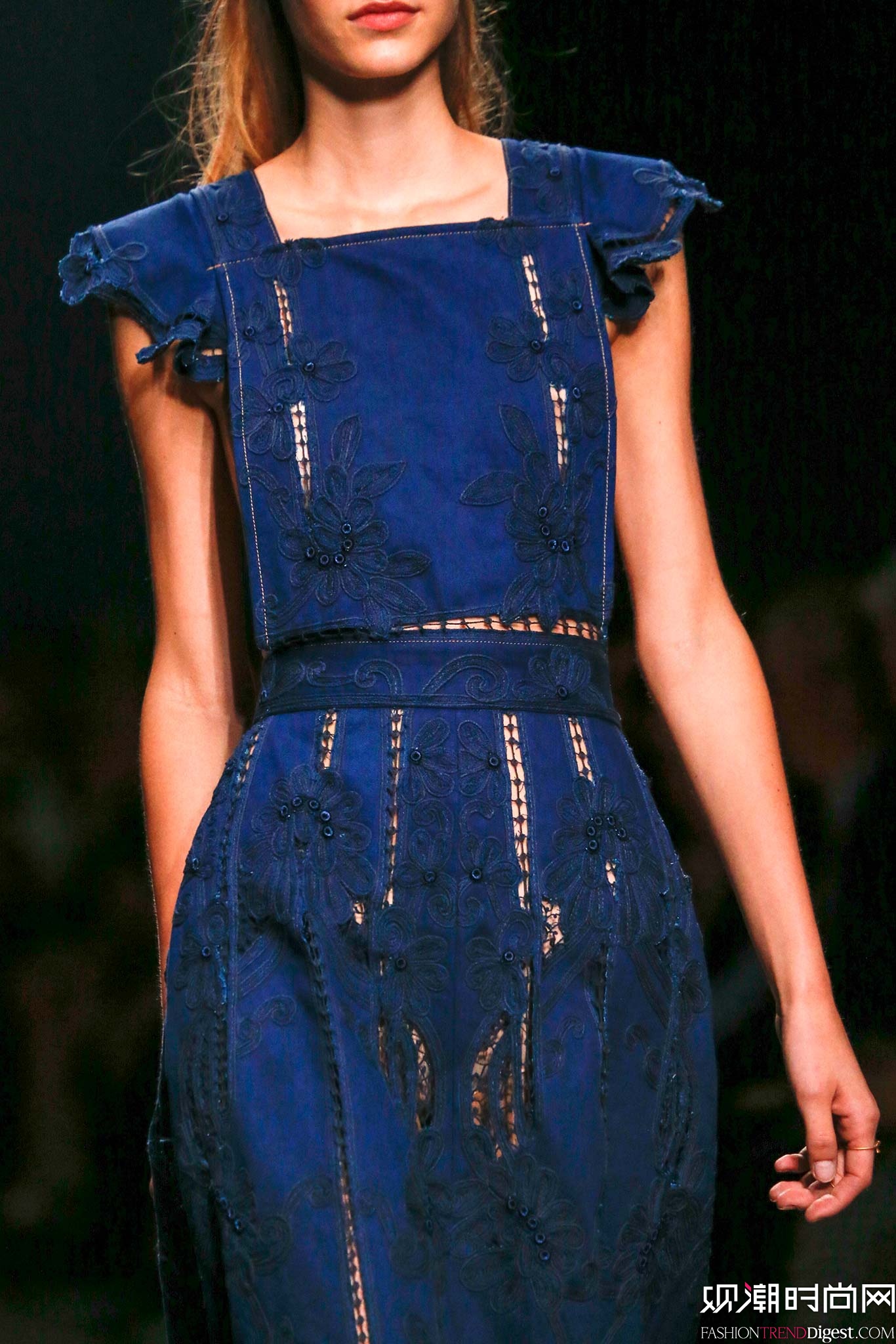 Valentino 2015İʱװ㳡ͼƬ