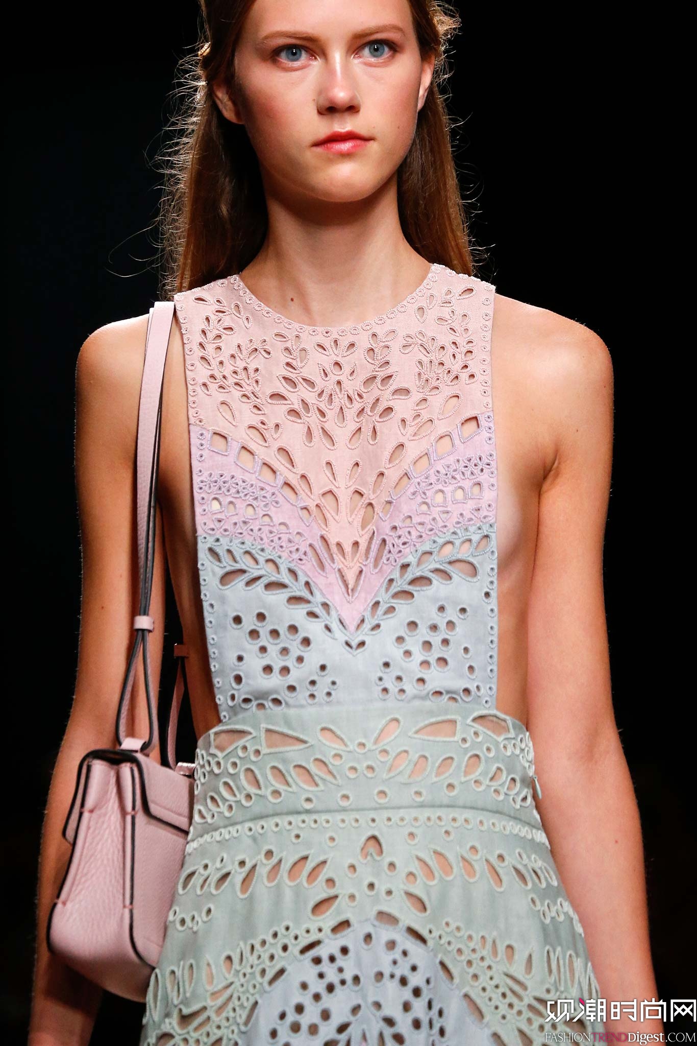 Valentino 2015İʱװ㳡ͼƬ