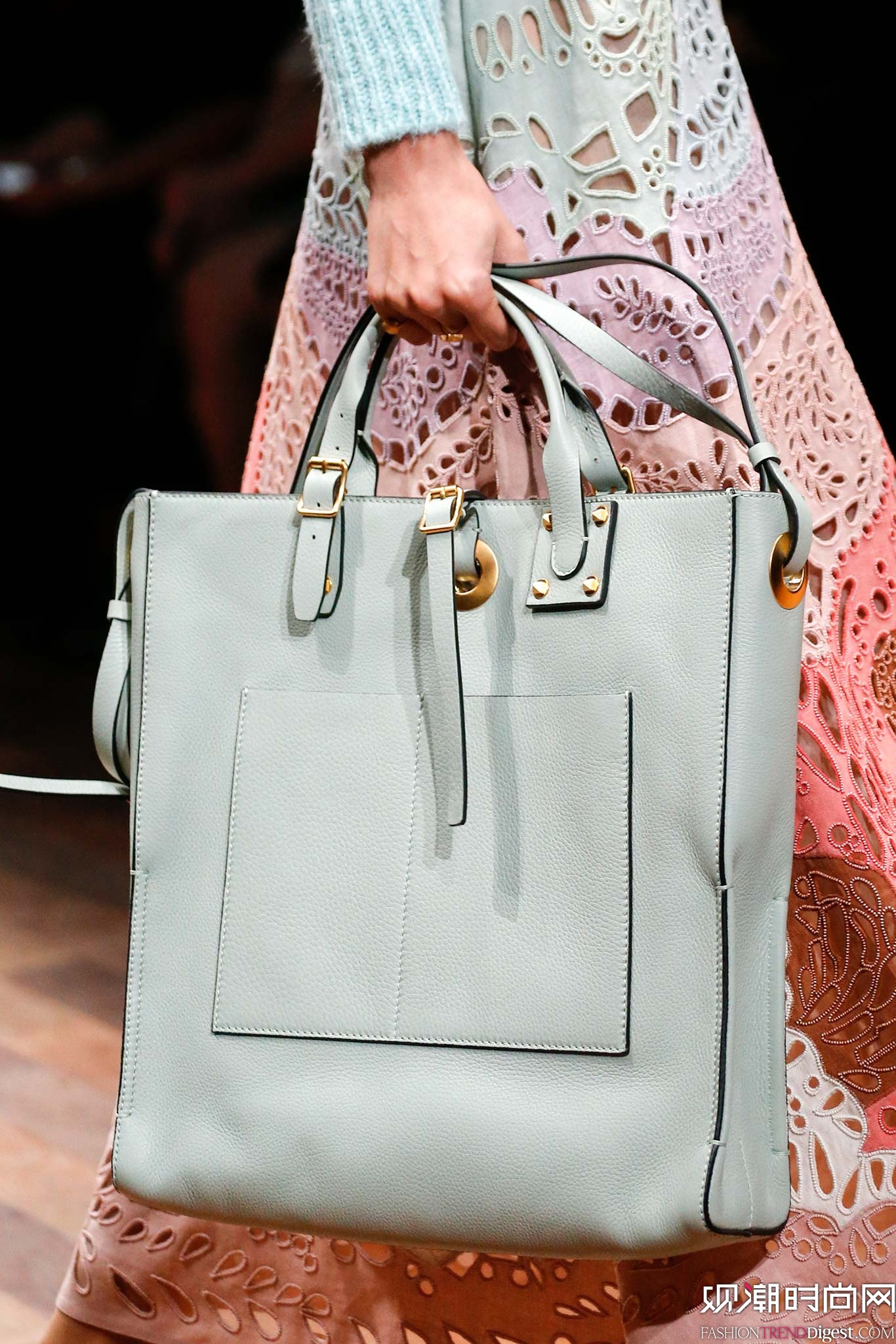 Valentino 2015İʱװ㳡ͼƬ