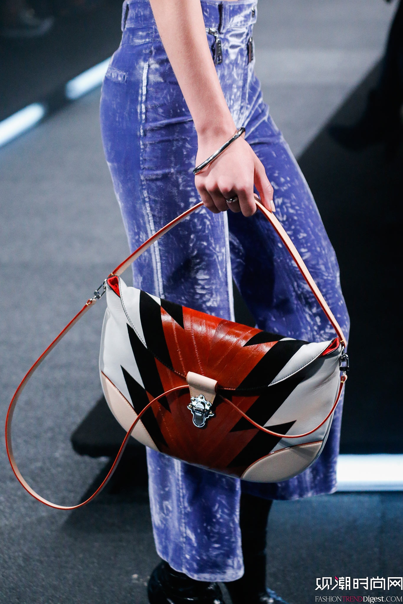 Louis Vuitton 2015İʱװ㳡ͼƬ