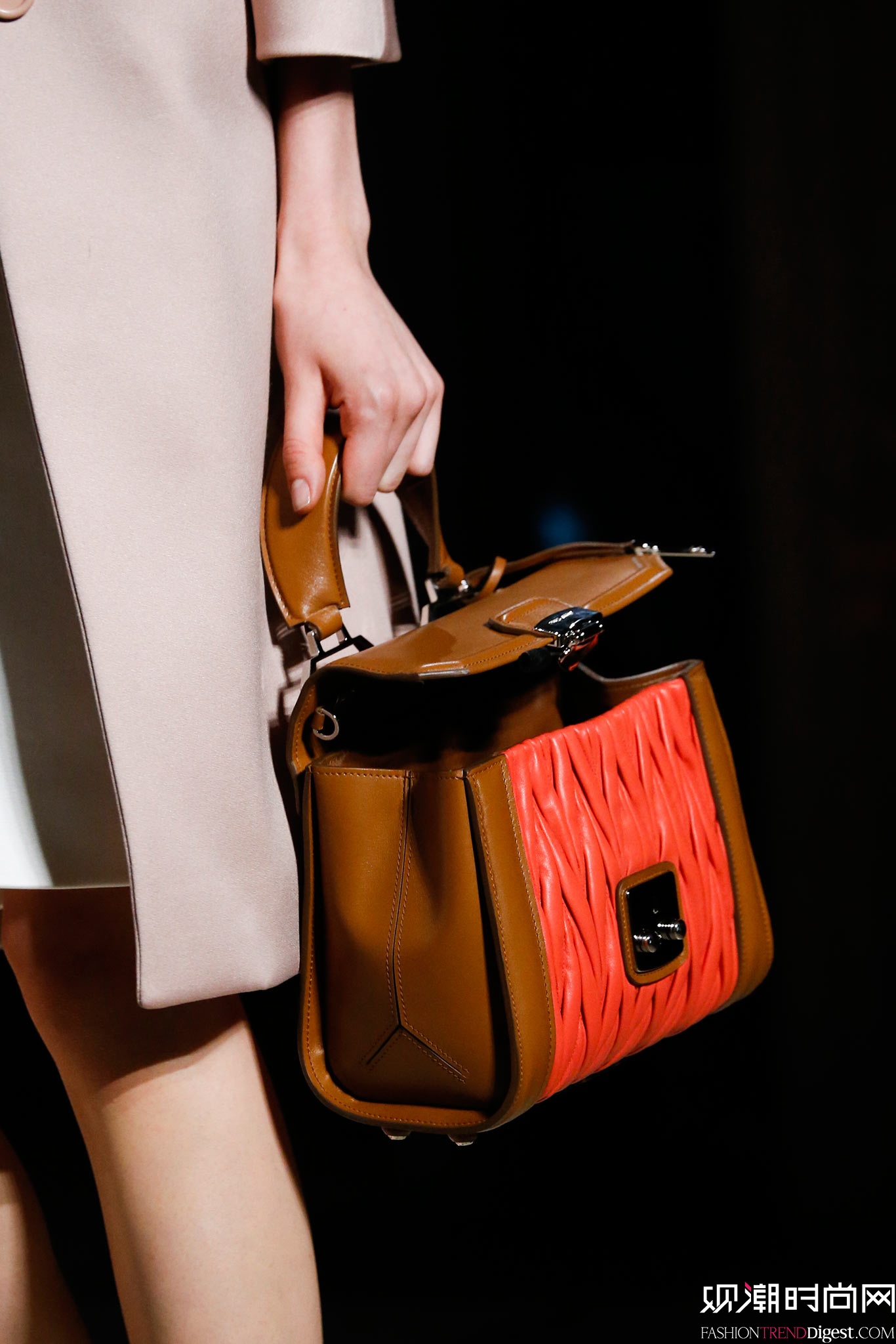 Miu Miu 2015İʱװ㳡ͼƬ