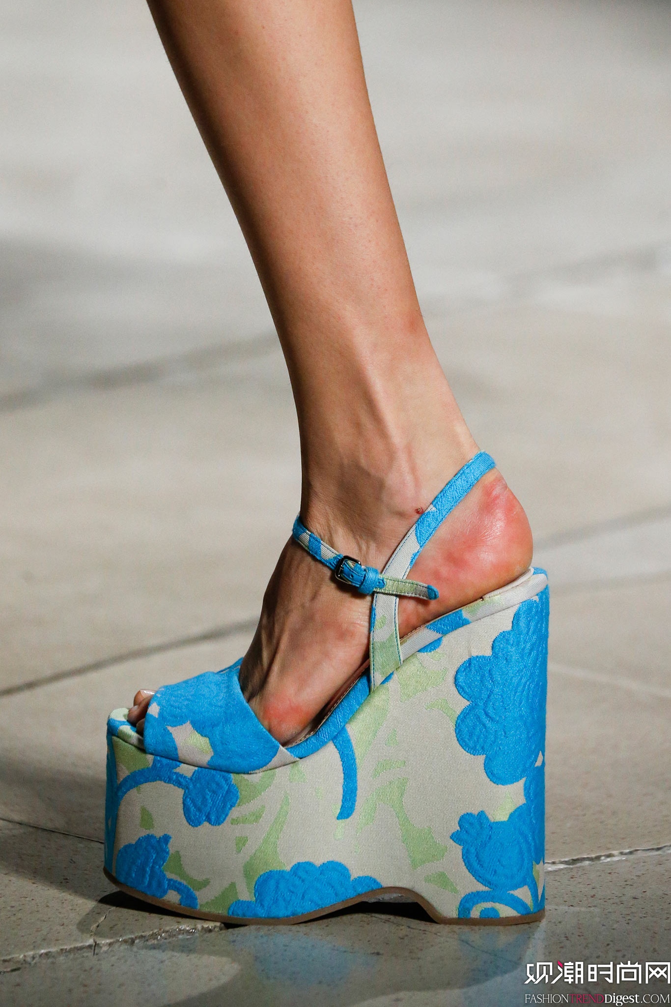 Miu Miu 2015���İ���ʱװ���㳡����ͼƬ