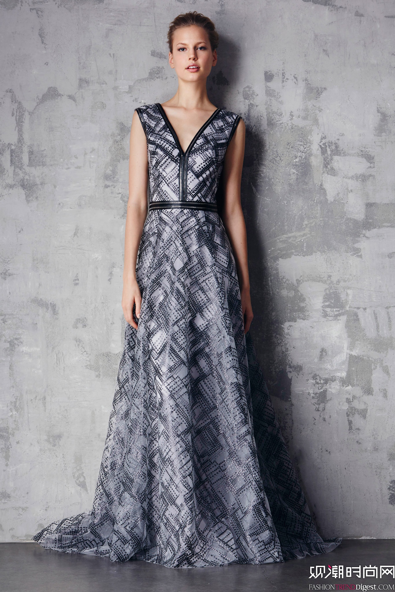 Tadashi Shoji 2015ϵиDƬ