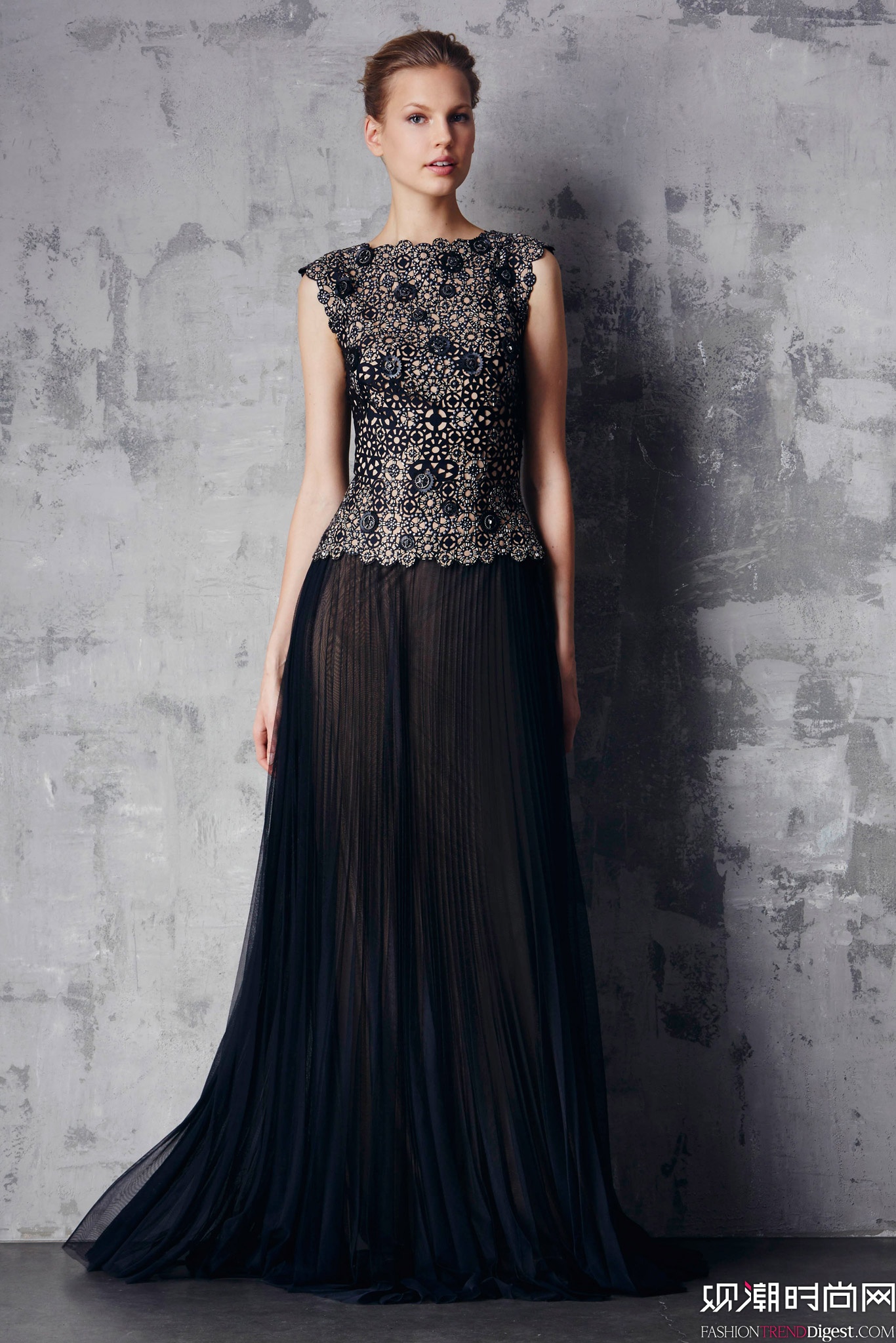 Tadashi Shoji 2015ϵиDƬ