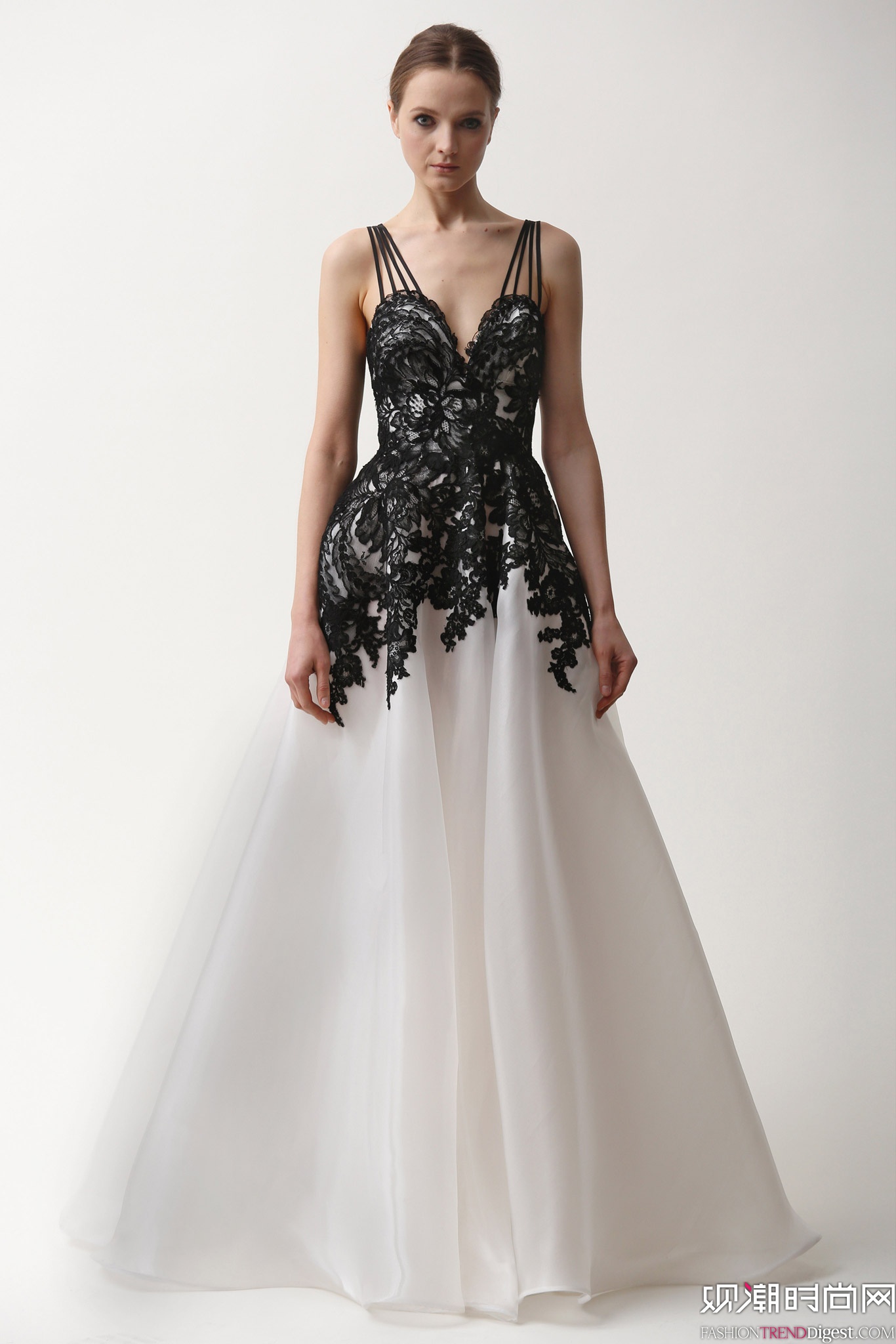 Naeem Khan 2015ϵиͼƬ