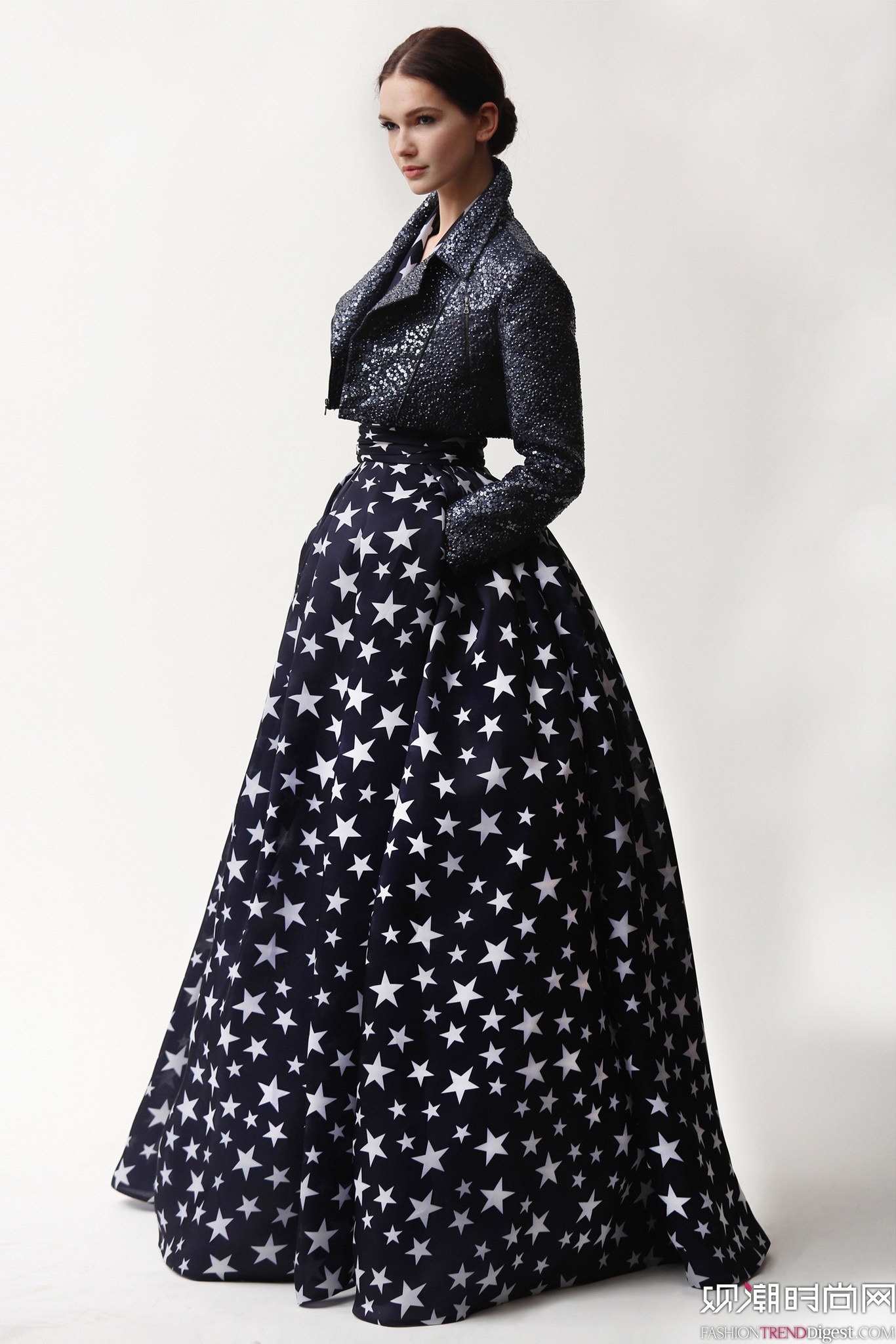 Naeem Khan 2015ϵиDƬ