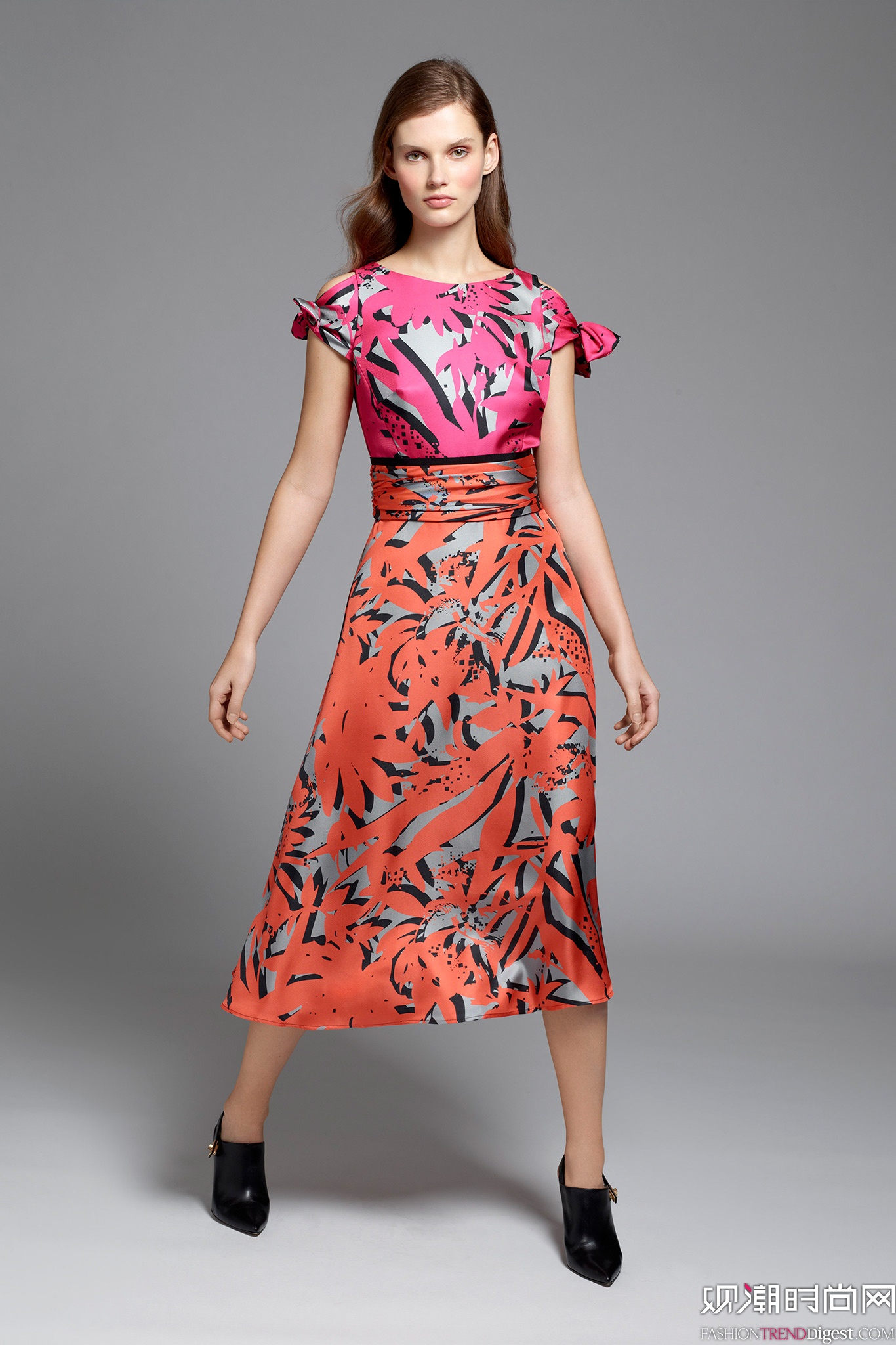 Paule Ka 2015ϵиDƬ