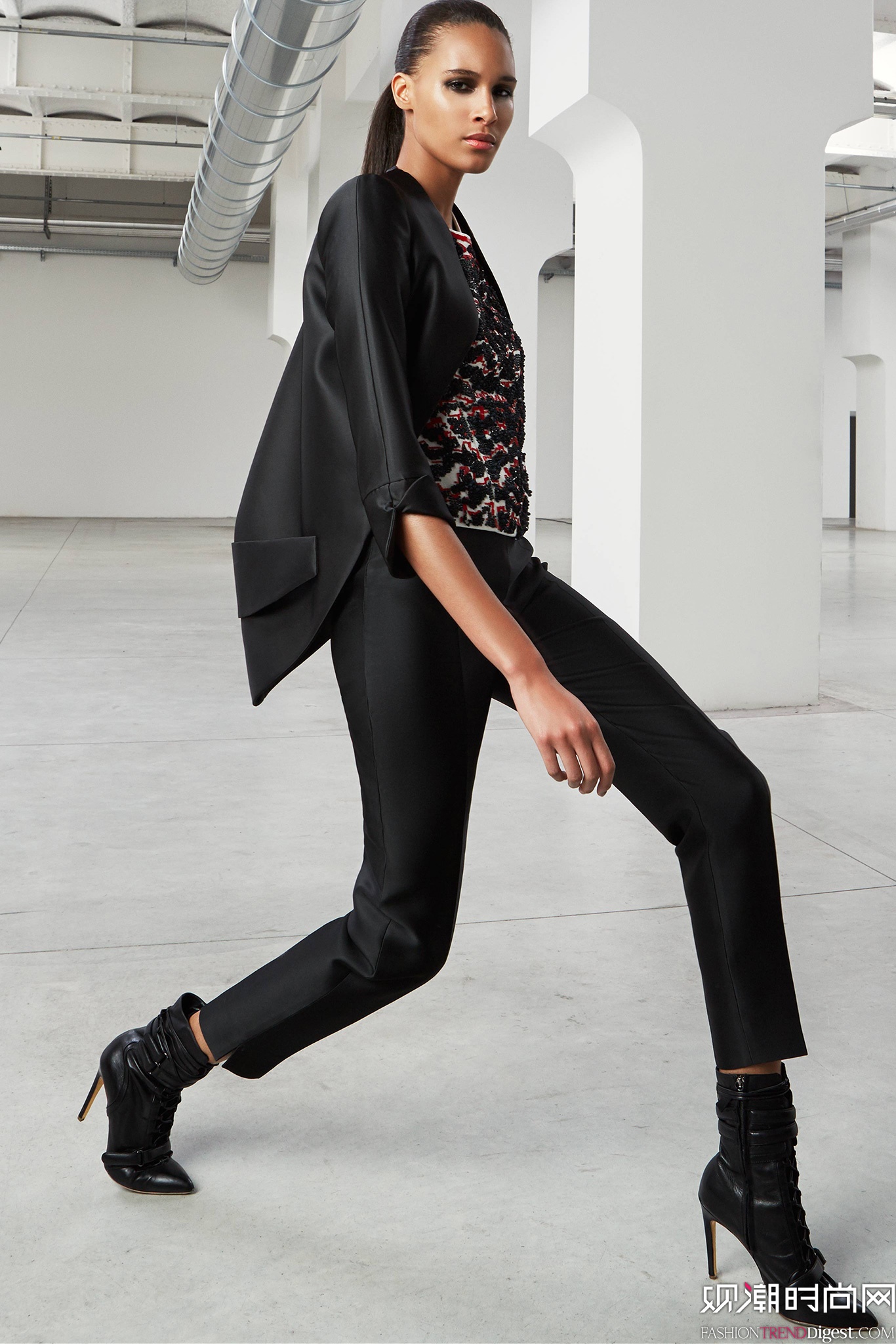 Antonio Berardi 2015ϵLOOKBOOKDƬ