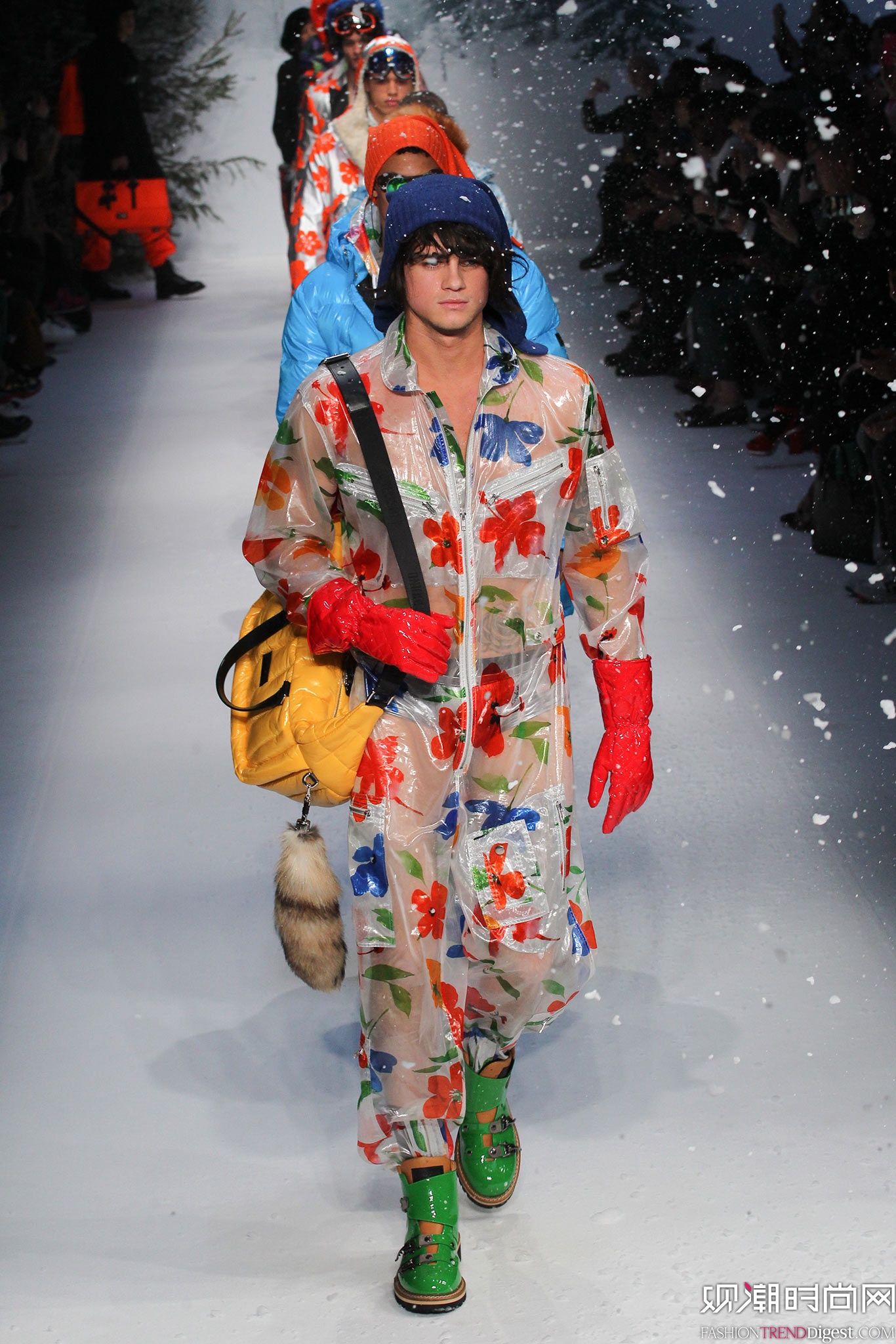 Moschino 2015ﶬbϵDƬ