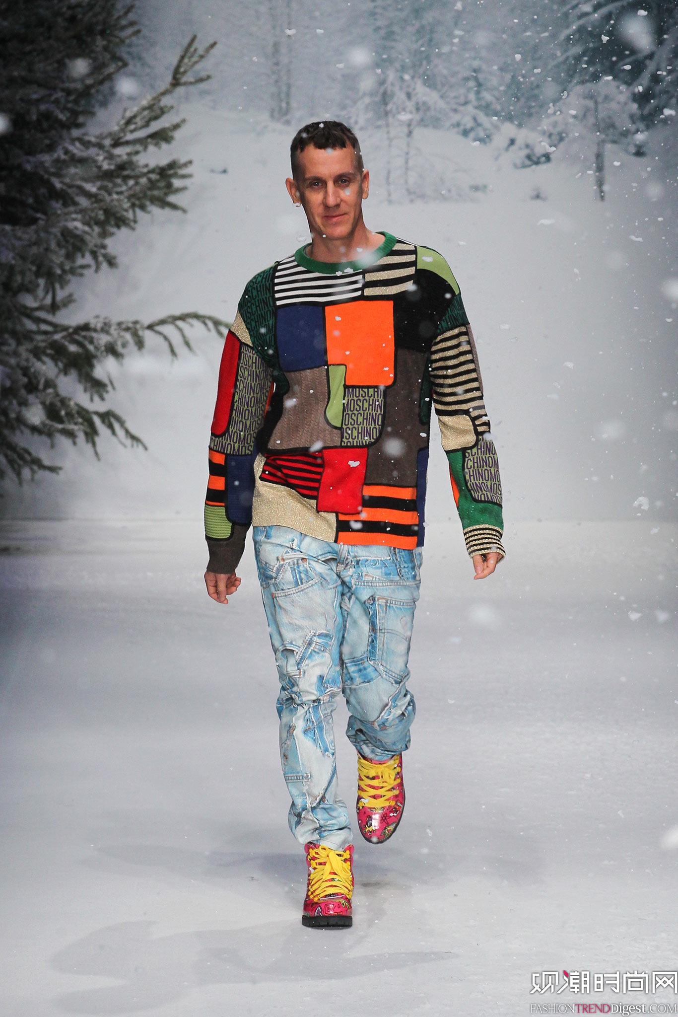 Moschino 2015ﶬbϵDƬ
