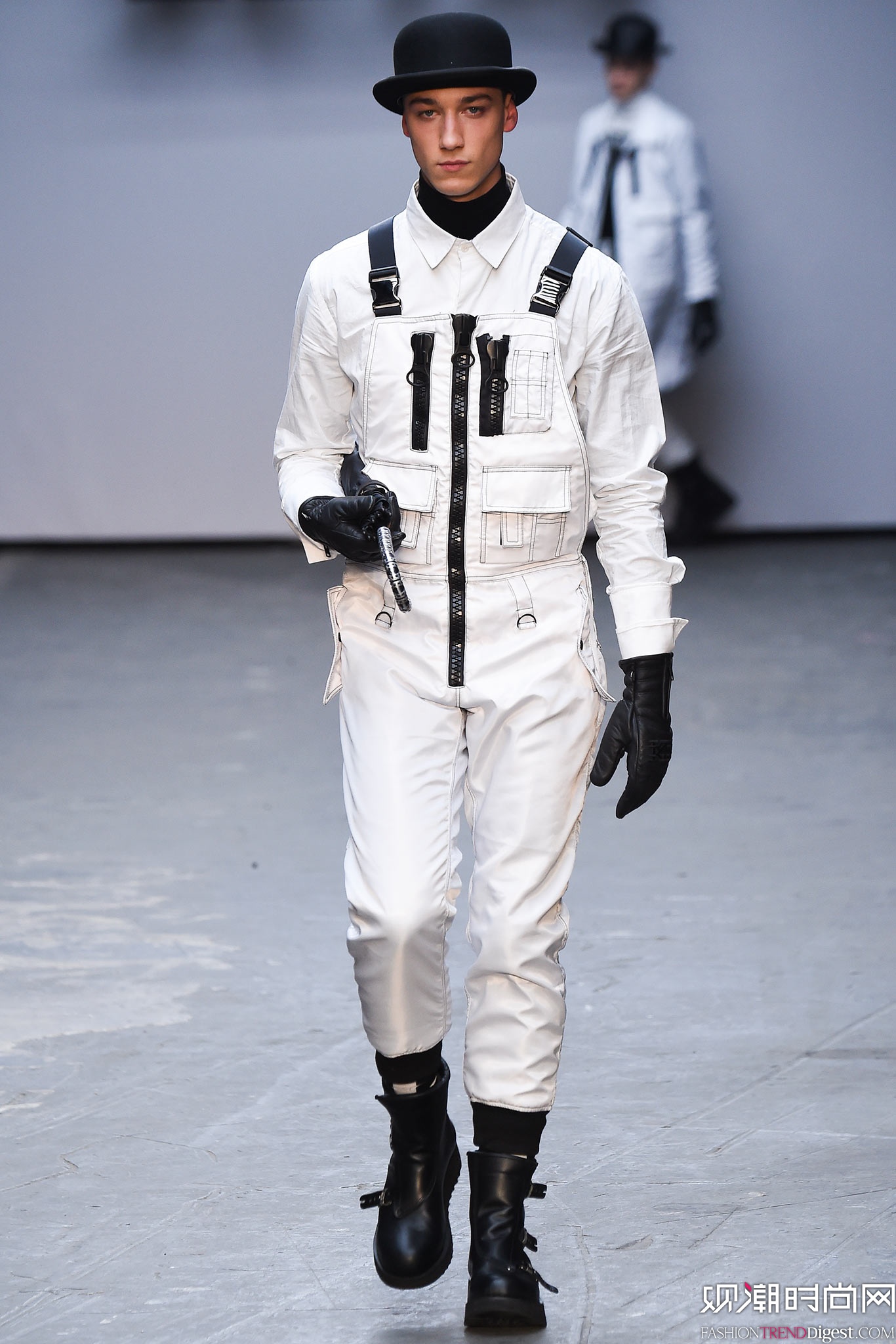 KTZ 2015ﶬװϵ㳡ͼƬ