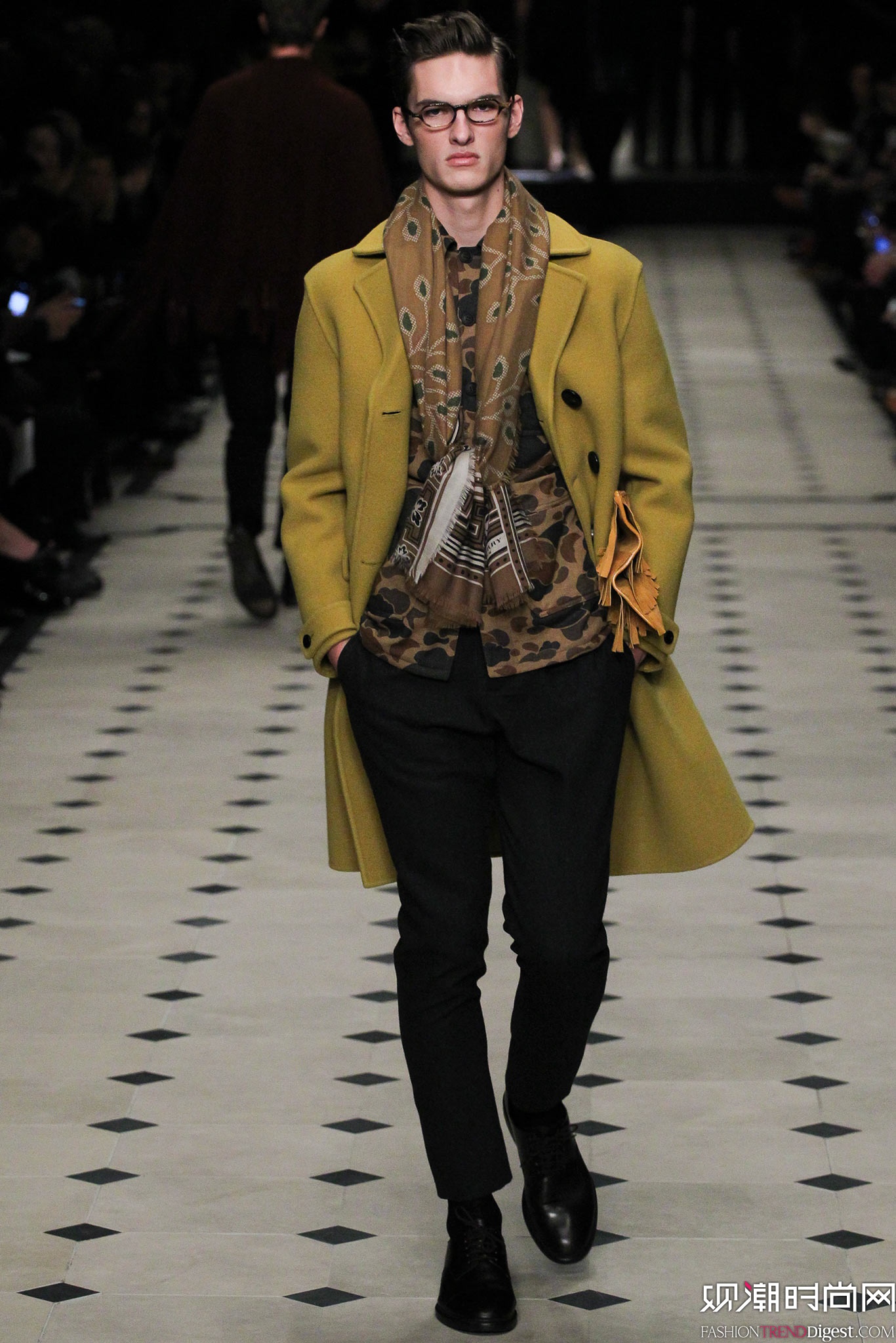 Burberry Prorsum 2015ﶬװϵ㳡ͼƬ