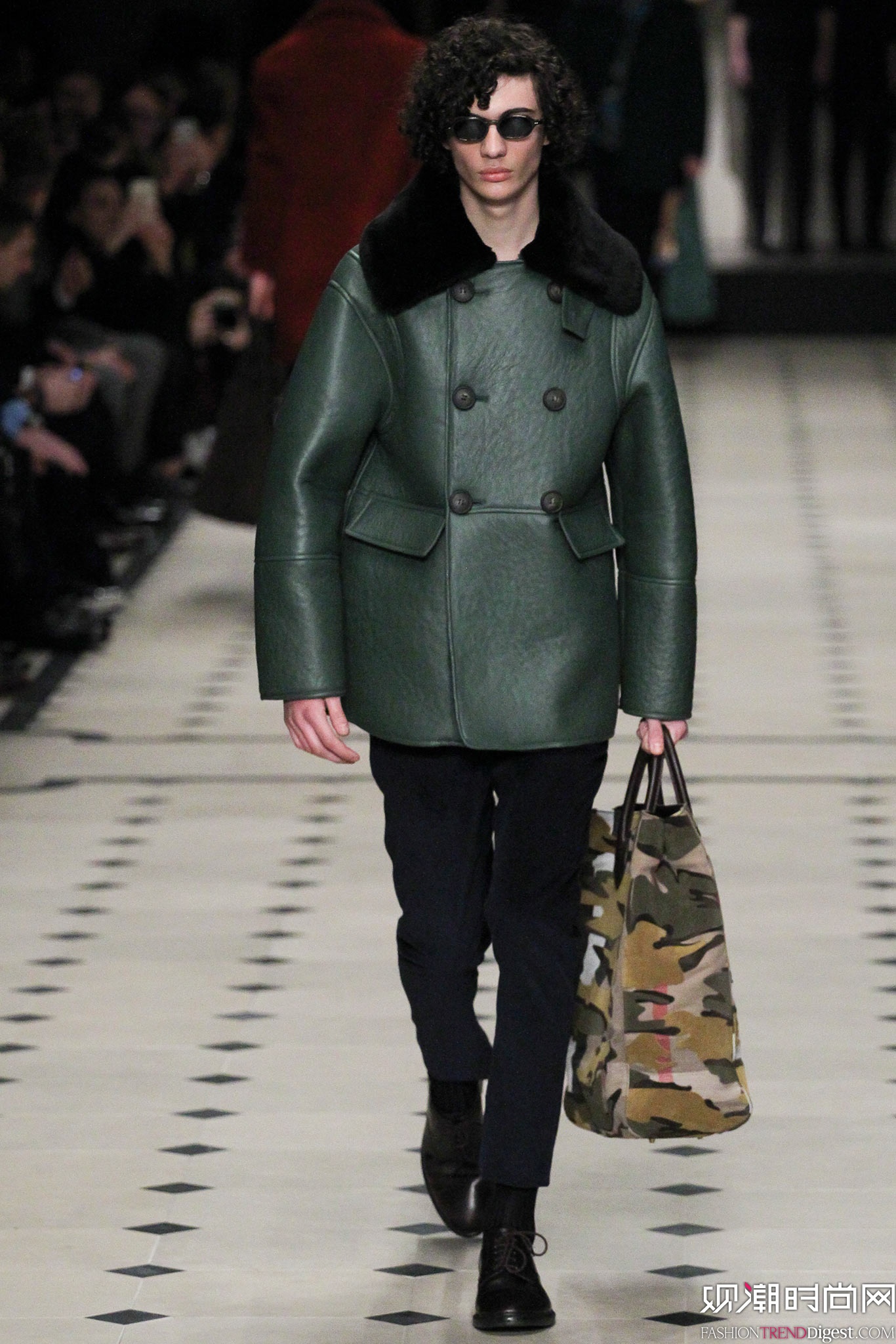 Burberry Prorsum 2015ﶬװϵ㳡ͼƬ