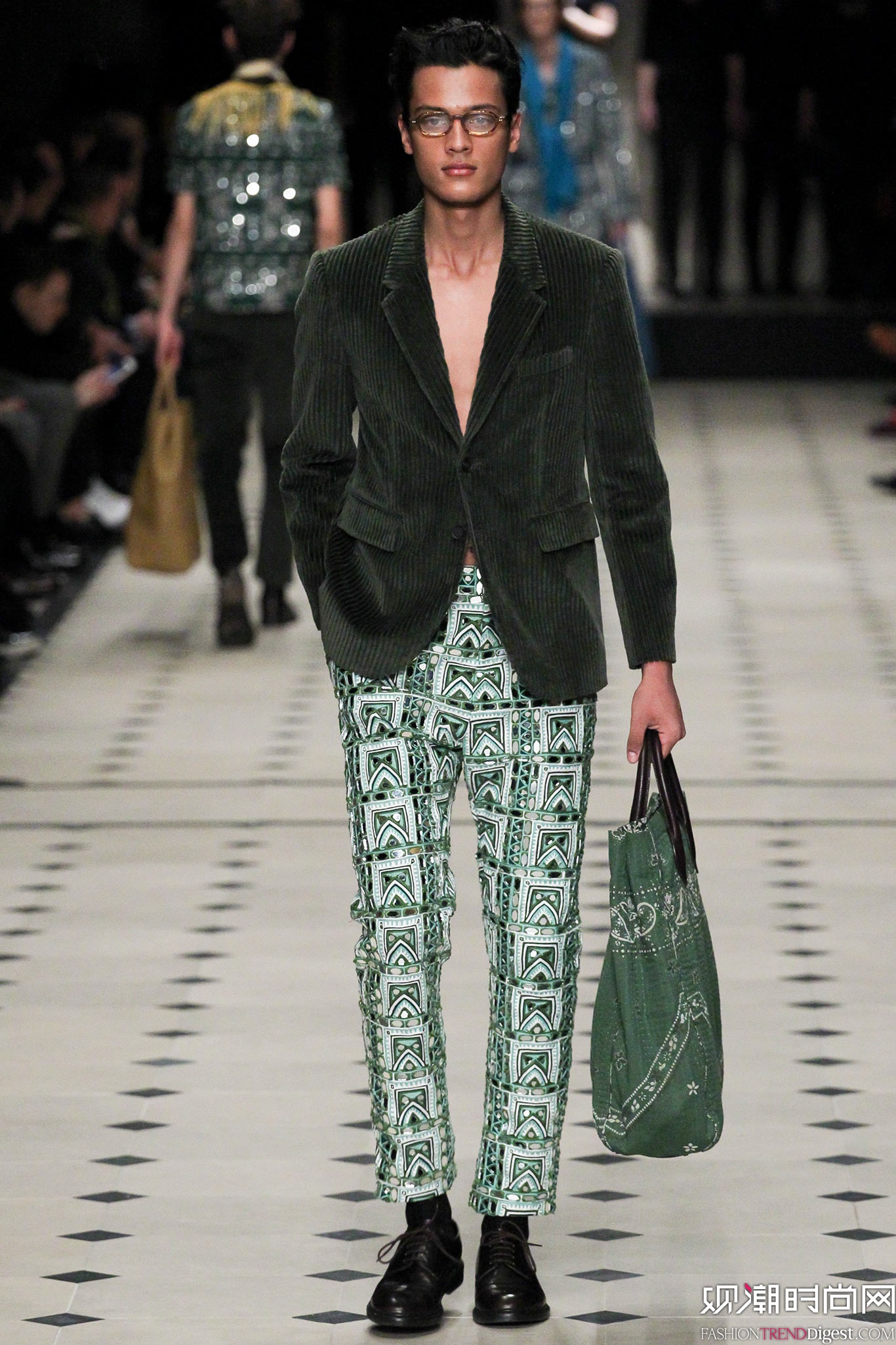 Burberry Prorsum 2015ﶬװϵ㳡ͼƬ