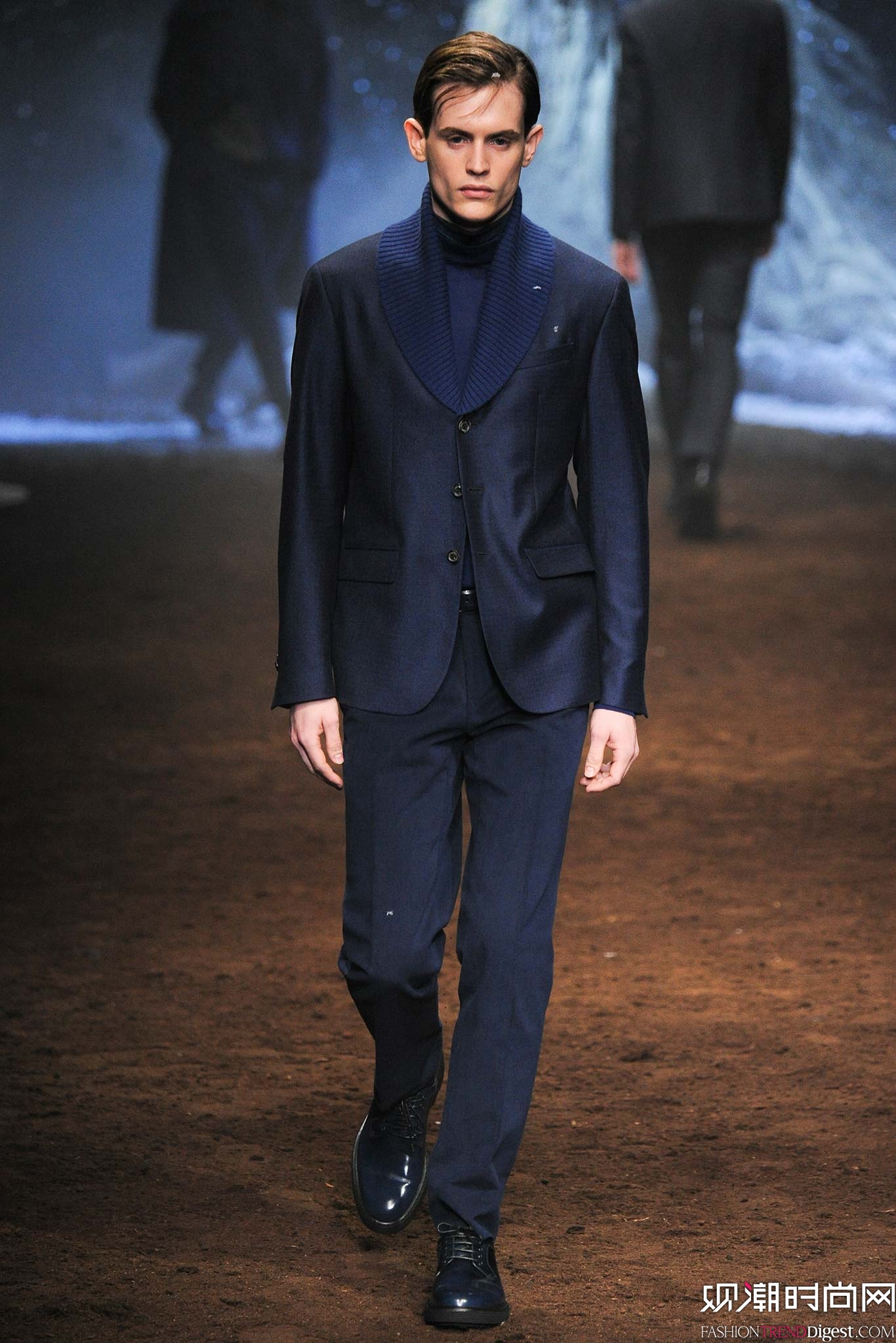 Corneliani 2015ﶬװϵ㳡ͼƬ