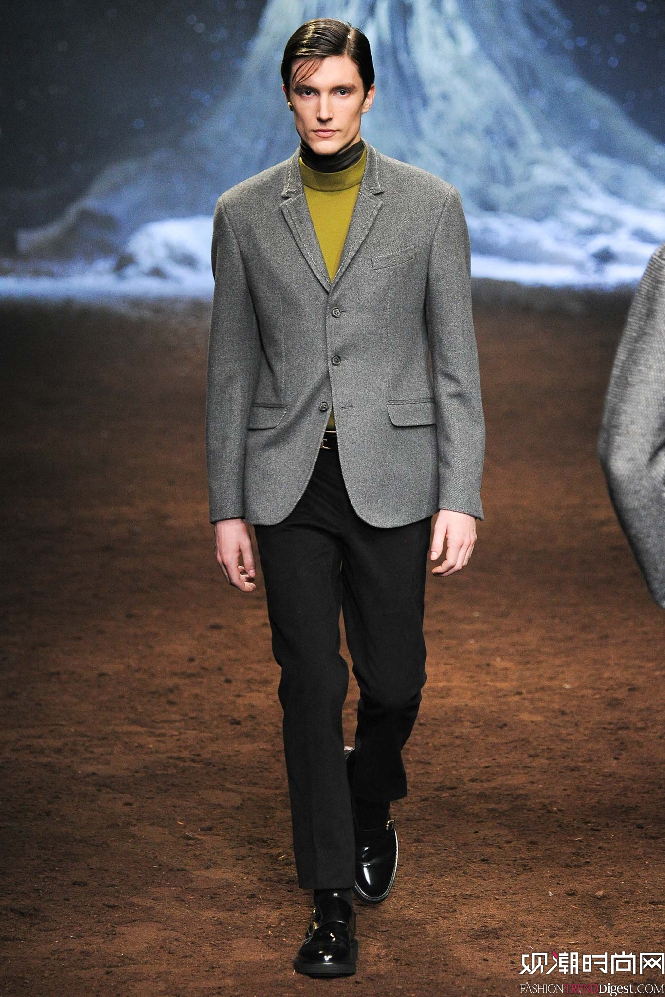 Corneliani 2015ﶬװϵ㳡ͼƬ