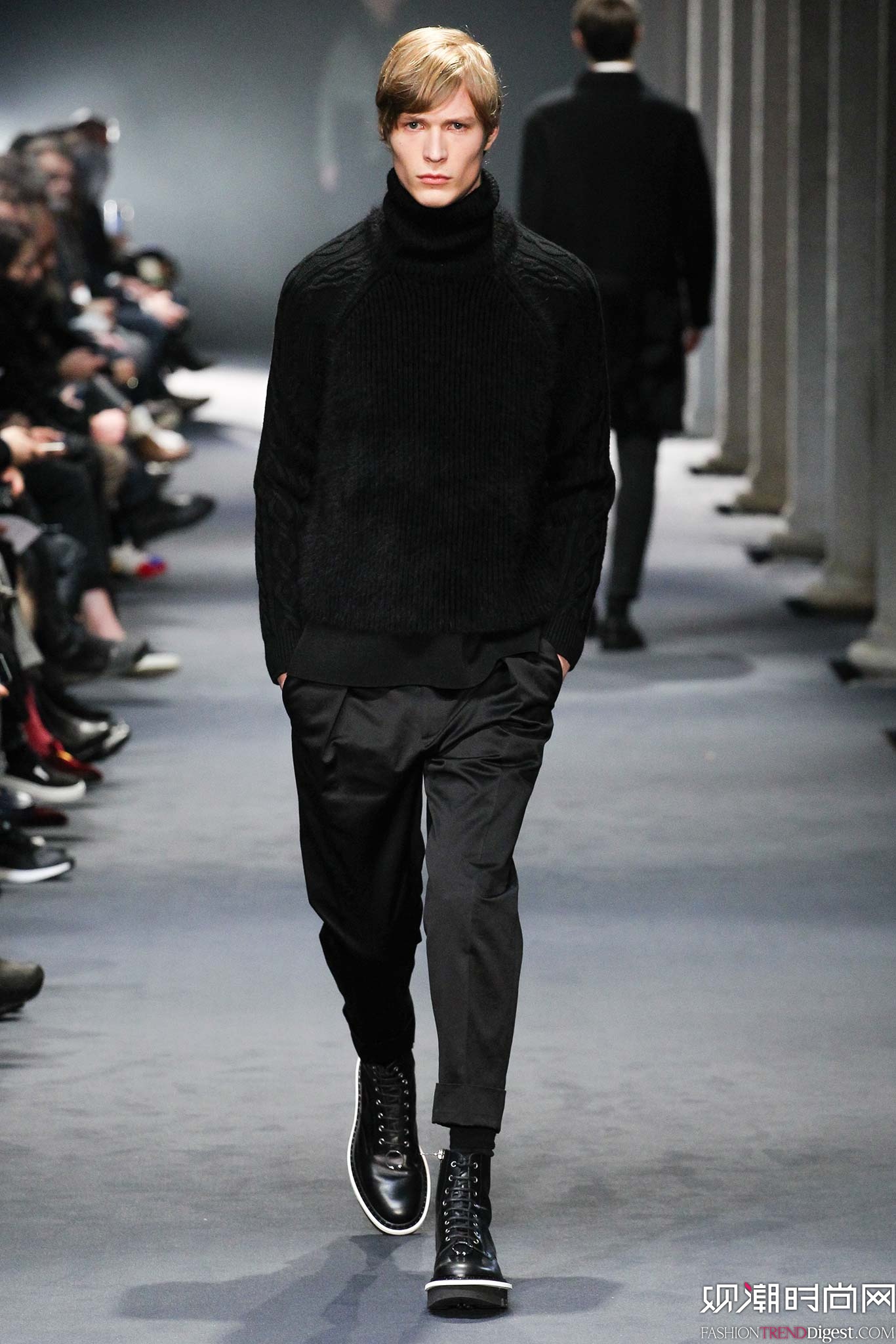 Neil Barrett 2015ﶬװϵ㳡ͼƬ