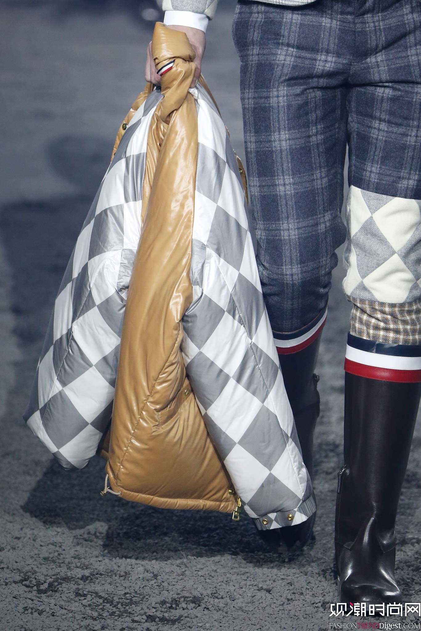 Moncler Gamme Bleu 2015ﶬװϵ㳡ͼƬ