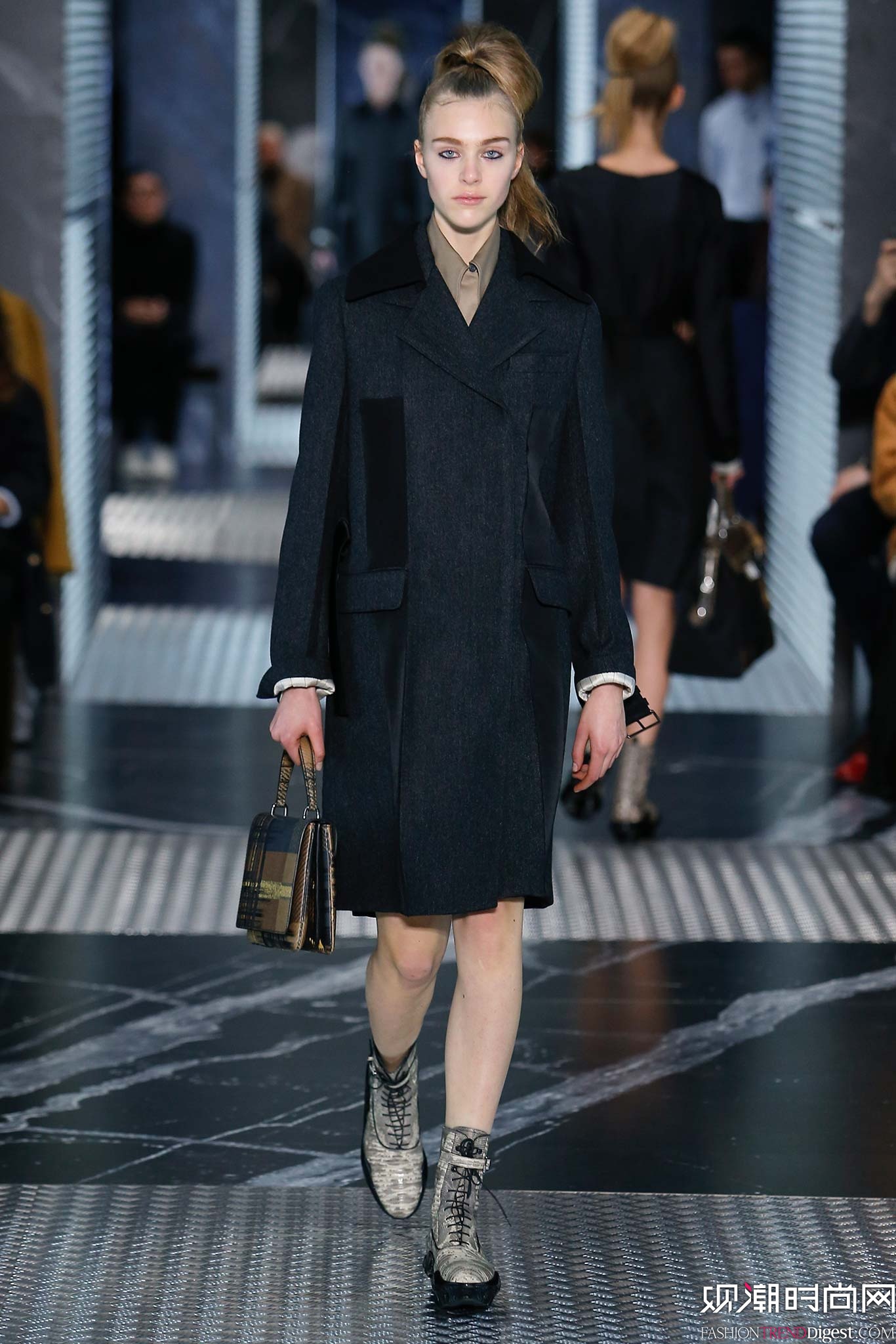 Prada 2015ﶬװϵ㳡ͼƬ