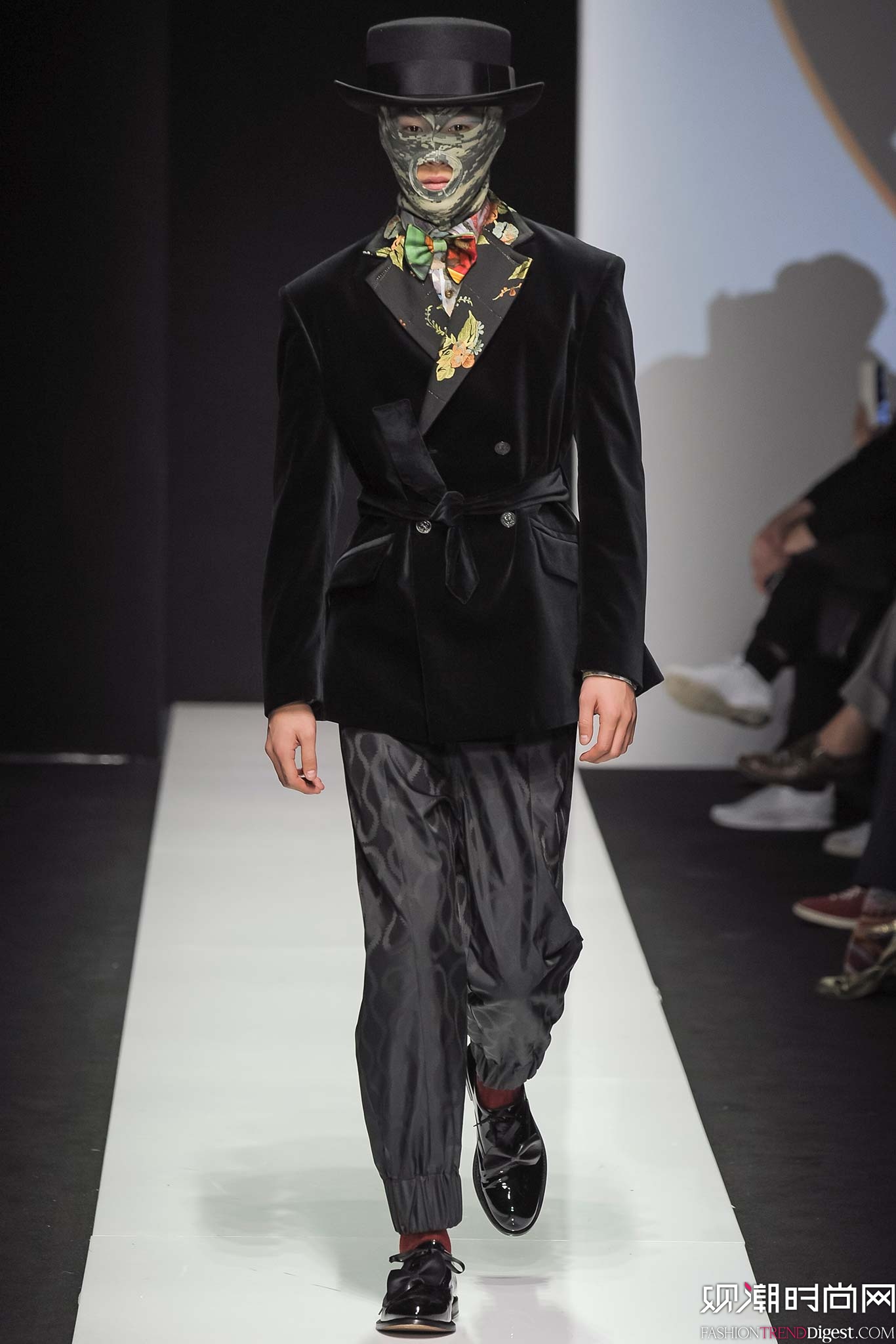 Vivienne Westwood 2015ﶬbϵDƬ
