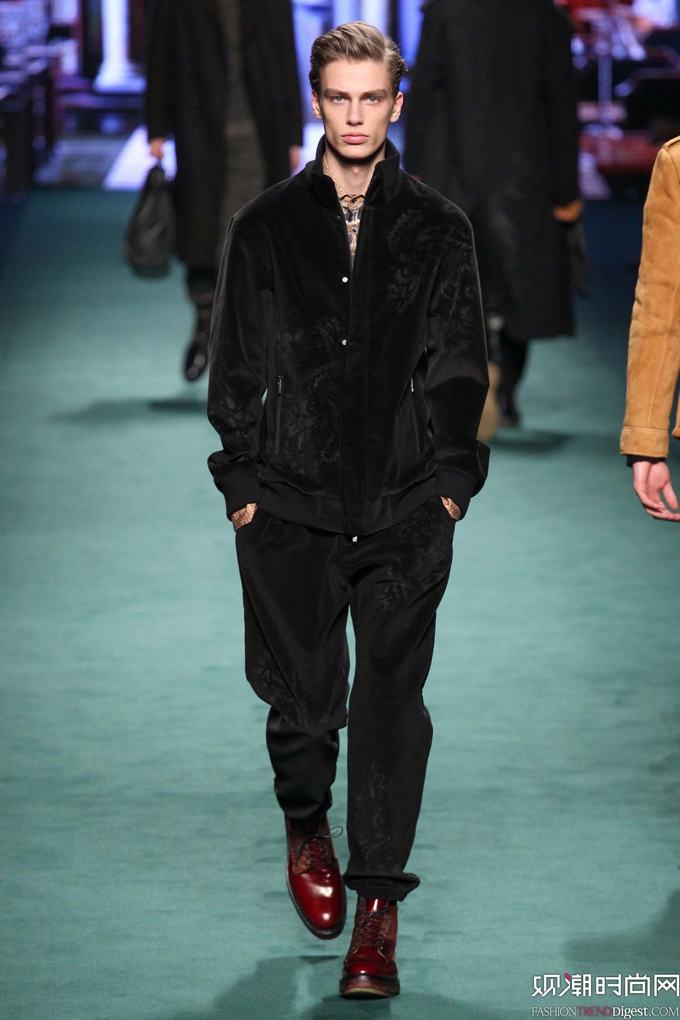 Etro 2015ﶬװϵ㳡ͼƬ