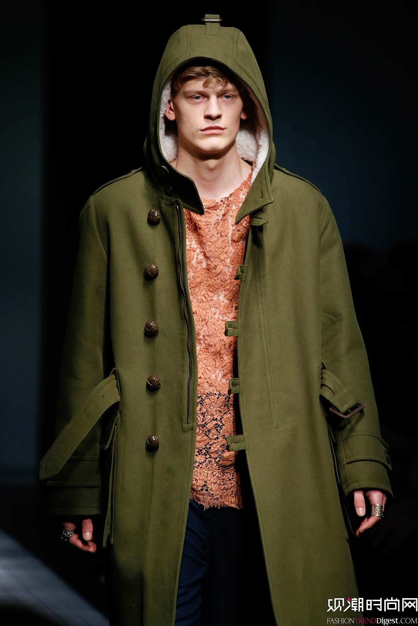 Gucci 2015�ﶬ��װϵ���㳡����ͼƬ
