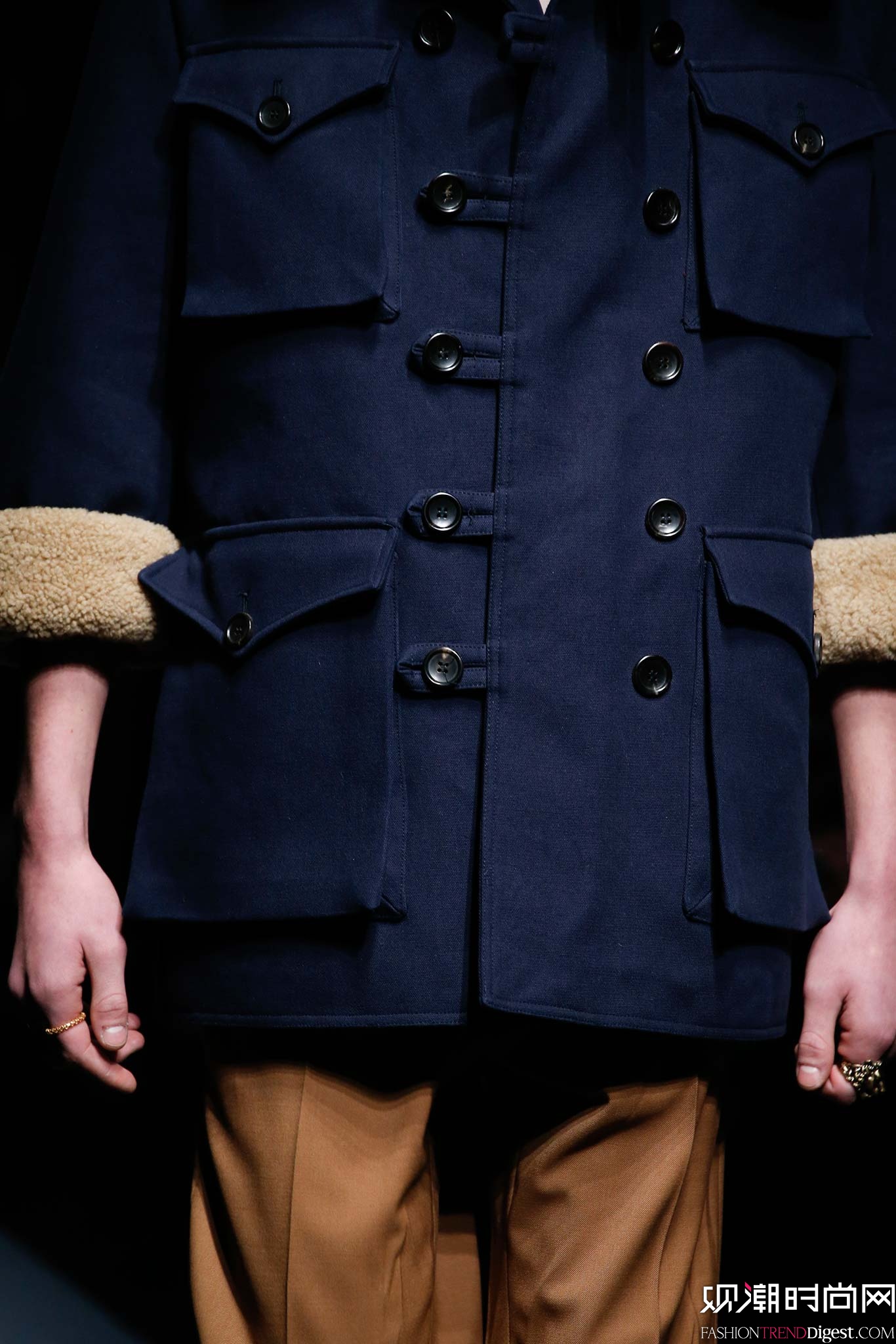 Gucci 2015�ﶬ��װϵ���㳡����ͼƬ