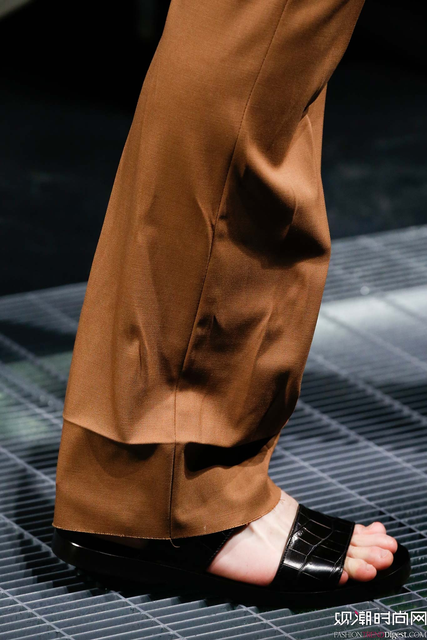 Gucci 2015�ﶬ��װϵ���㳡����ͼƬ