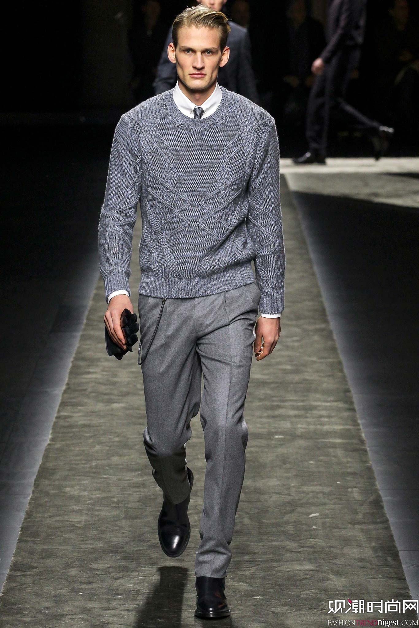 Brioni 2015ﶬbϵDƬ
