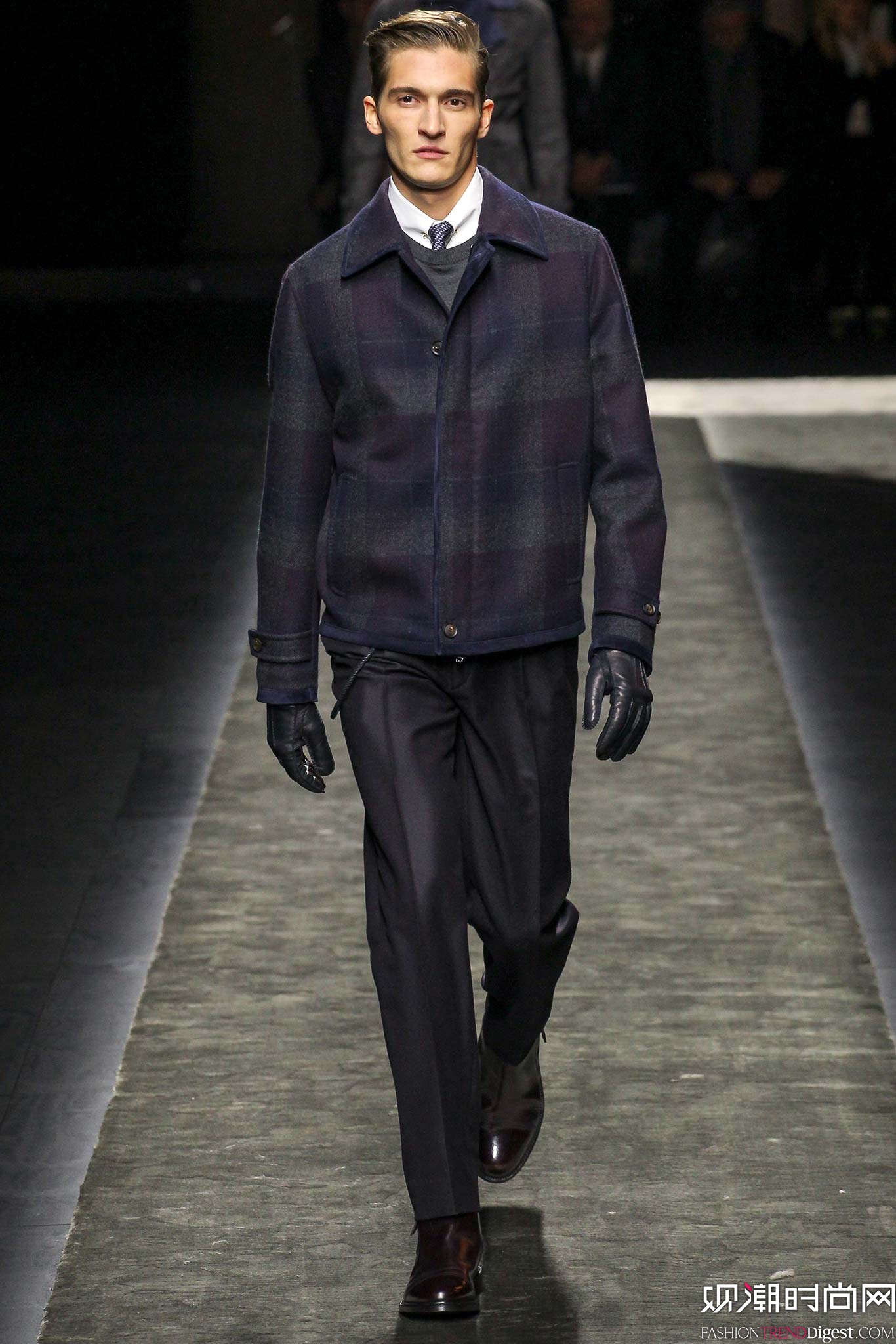Brioni 2015ﶬbϵDƬ